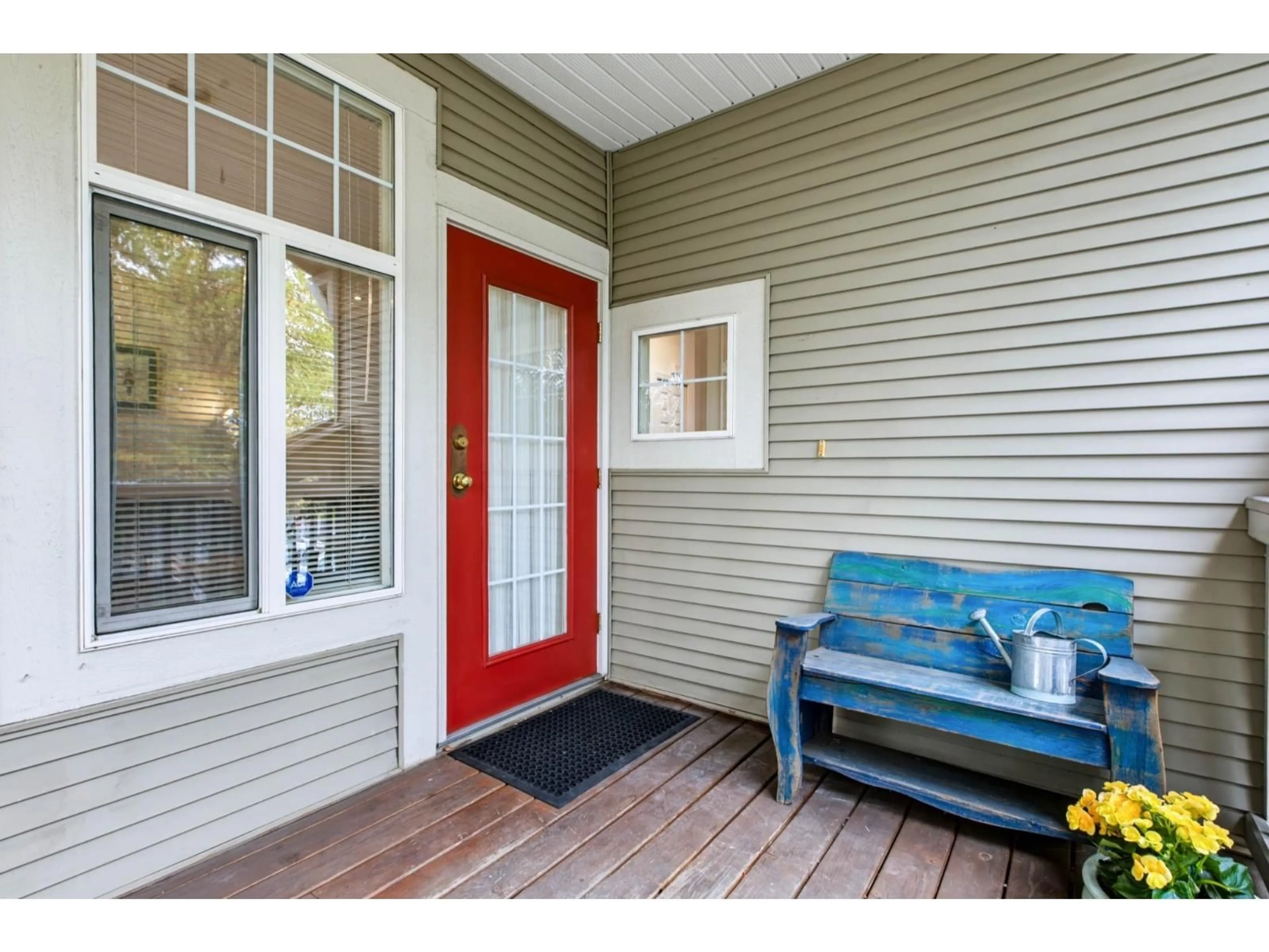 Indoor entryway for 67 - 14877 58 AVENUE, Surrey British Columbia V3S8Y9