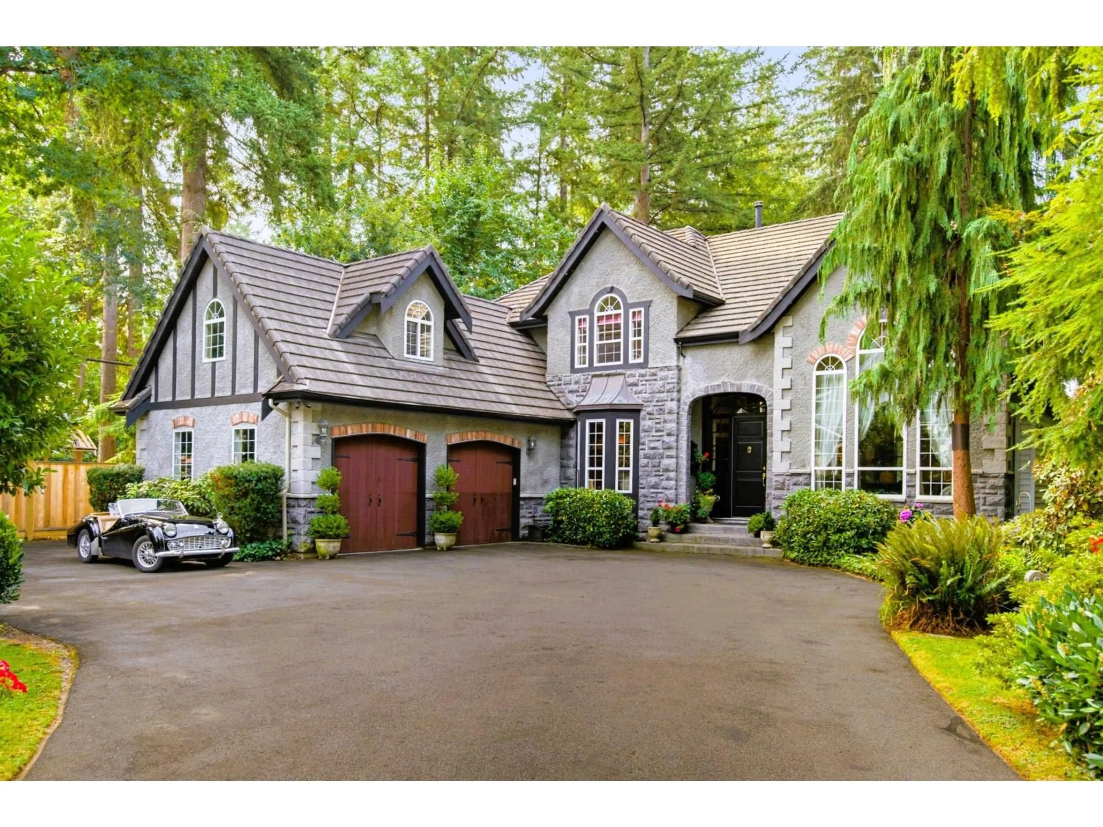 Home with vinyl exterior material, street for 23080 96TH AVENUE, Langley British Columbia V1M2R9