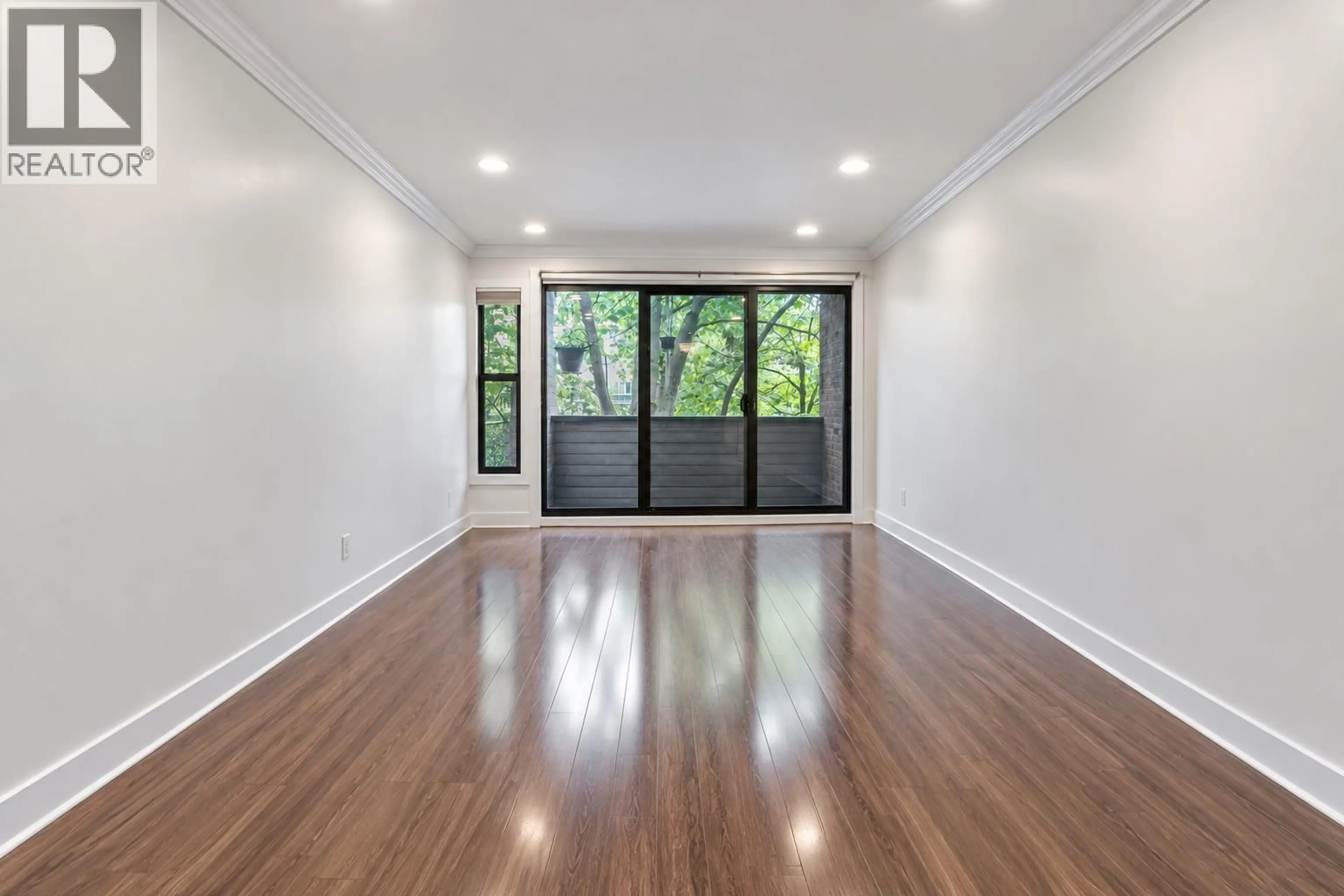A pic of a room for 206 - 853 7 AVENUE, Vancouver British Columbia V5T1P4