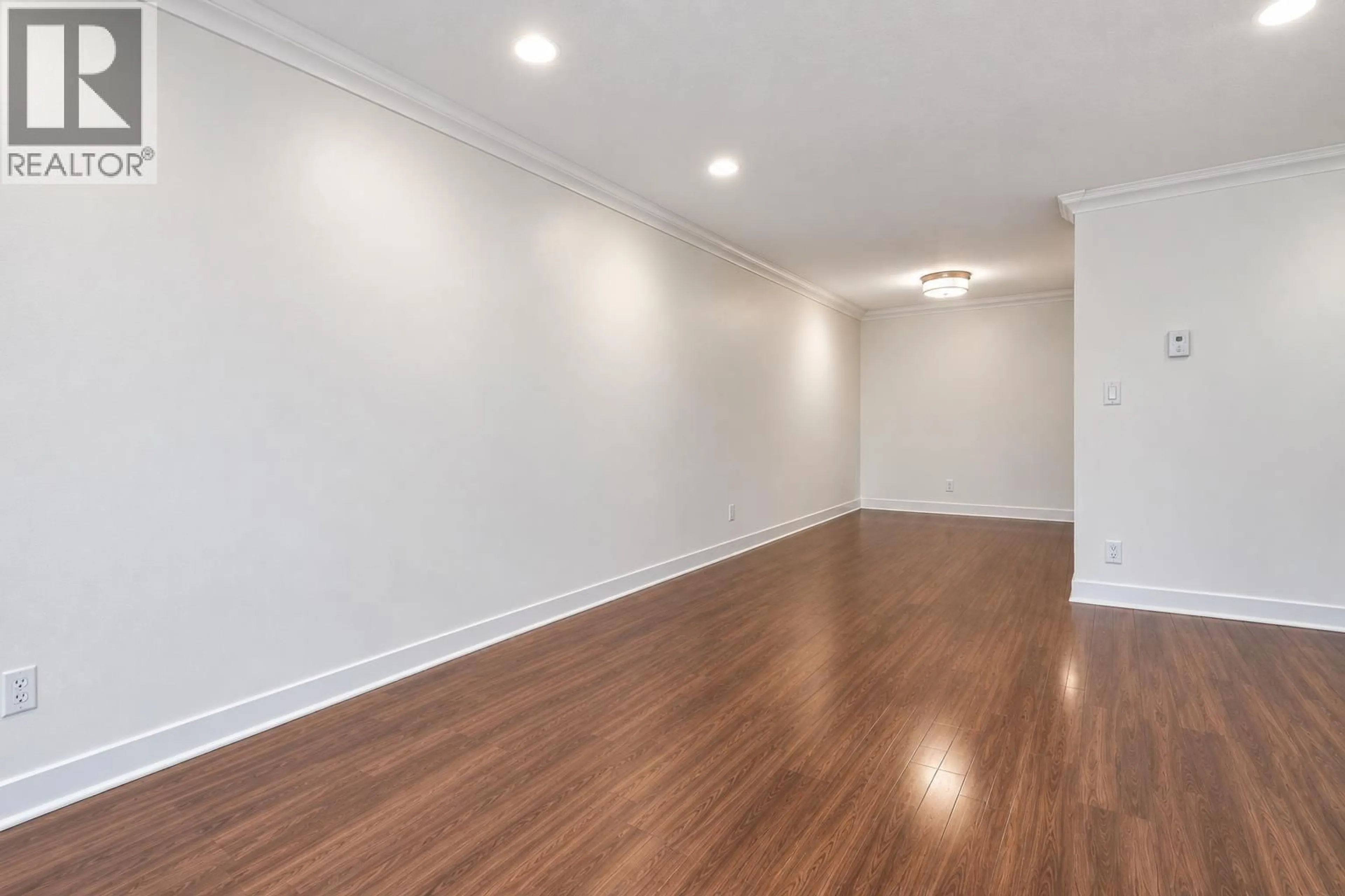 A pic of a room for 206 - 853 7 AVENUE, Vancouver British Columbia V5T1P4
