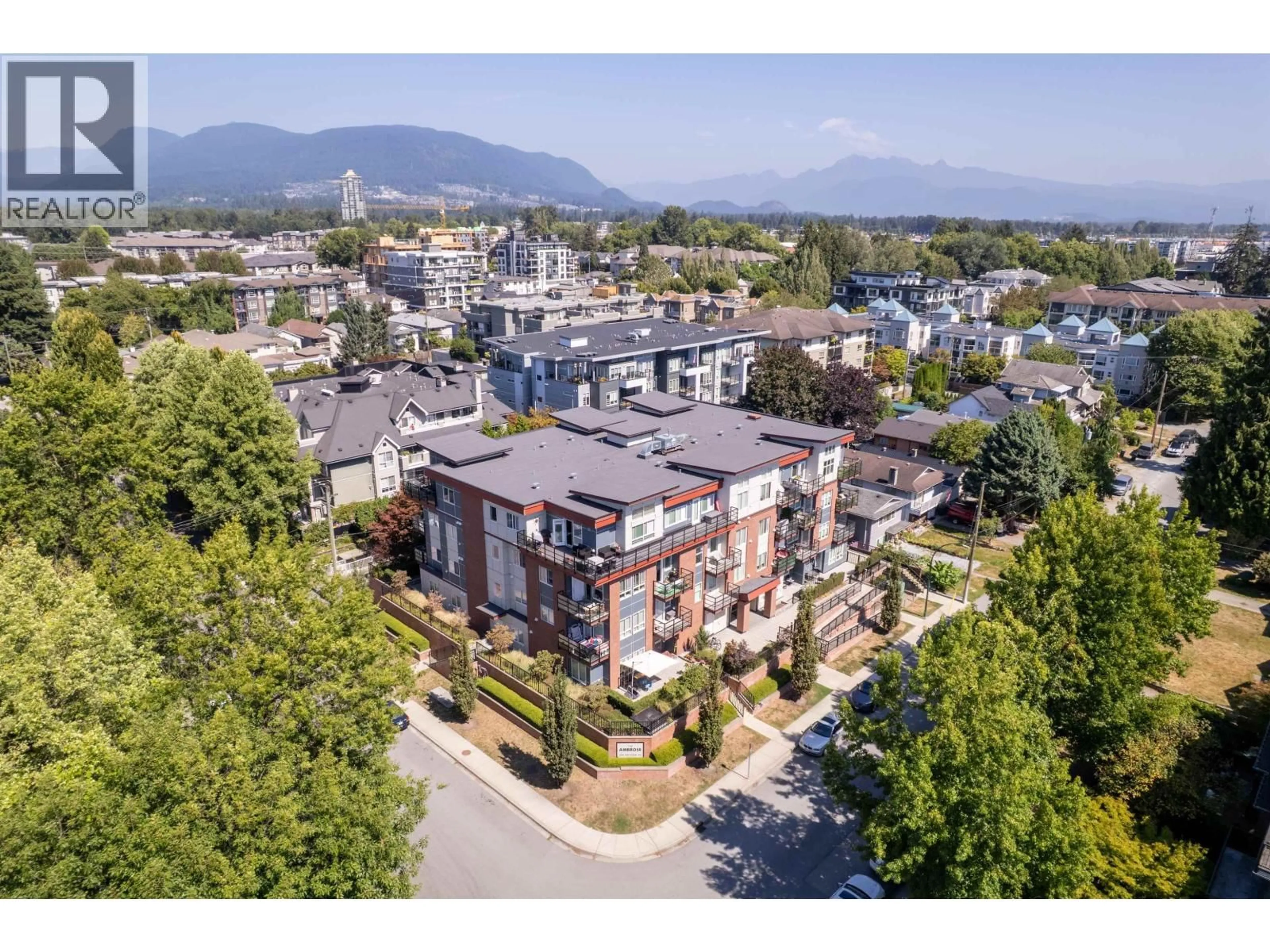 A pic from outside/outdoor area/front of a property/back of a property/a pic from drone, mountain view for 401 - 2389 HAWTHORNE AVENUE, Port Coquitlam British Columbia V3C0T2
