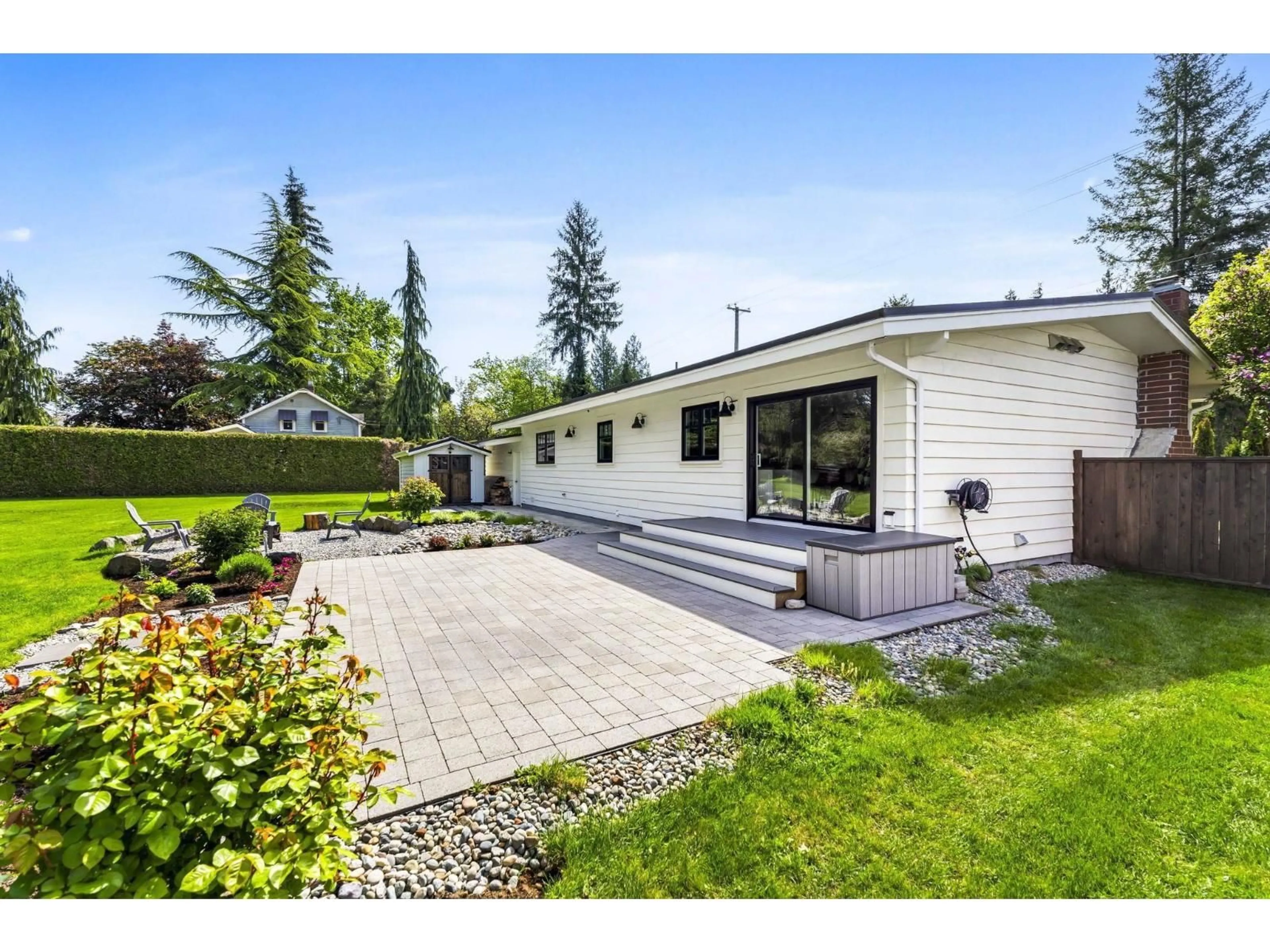Home with vinyl exterior material, street for 24633 56 AVENUE, Langley British Columbia V2Z1B9