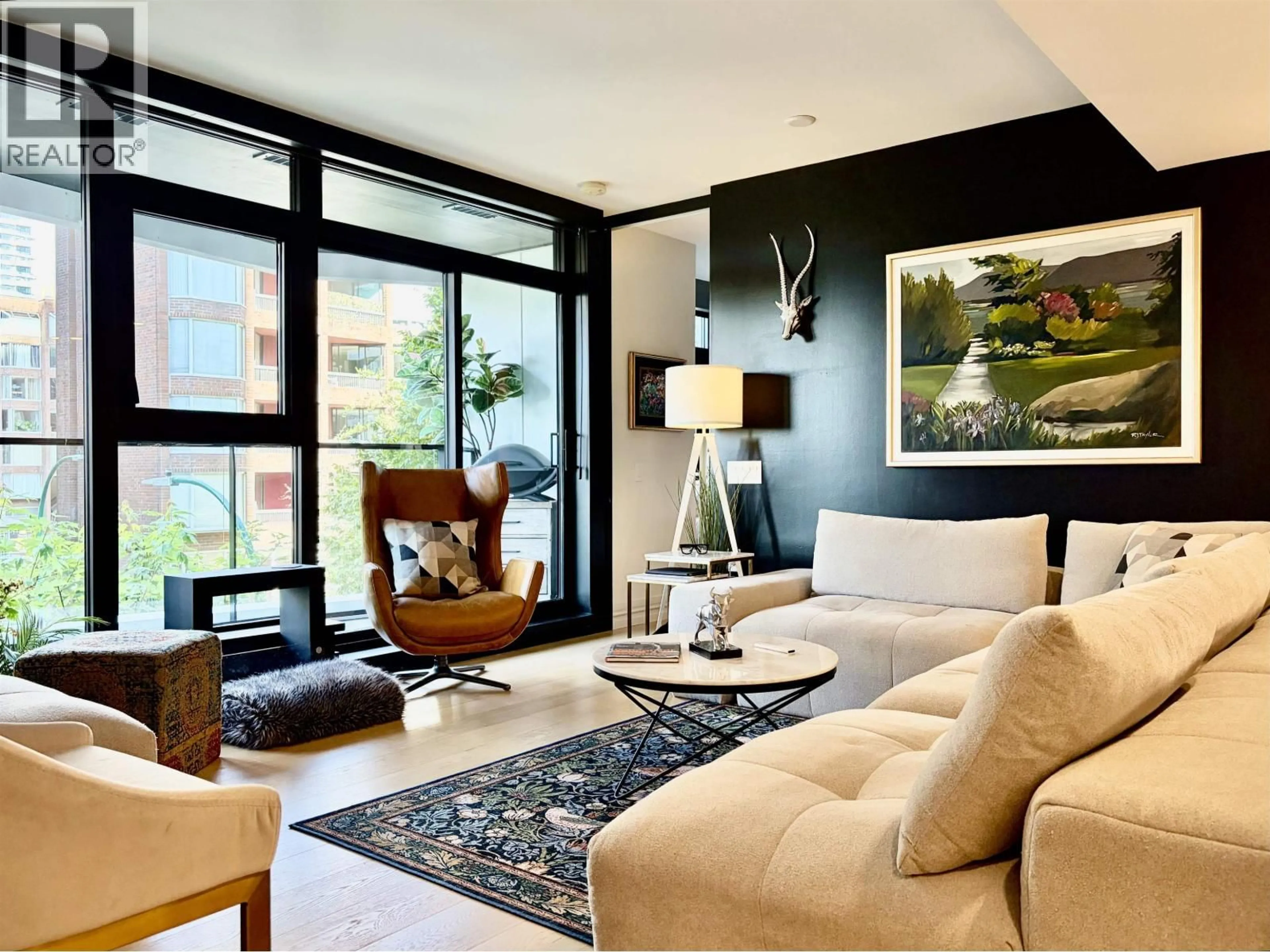 Living room with furniture, unknown for 406 - 889 PACIFIC STREET, Vancouver British Columbia V6C1Z3