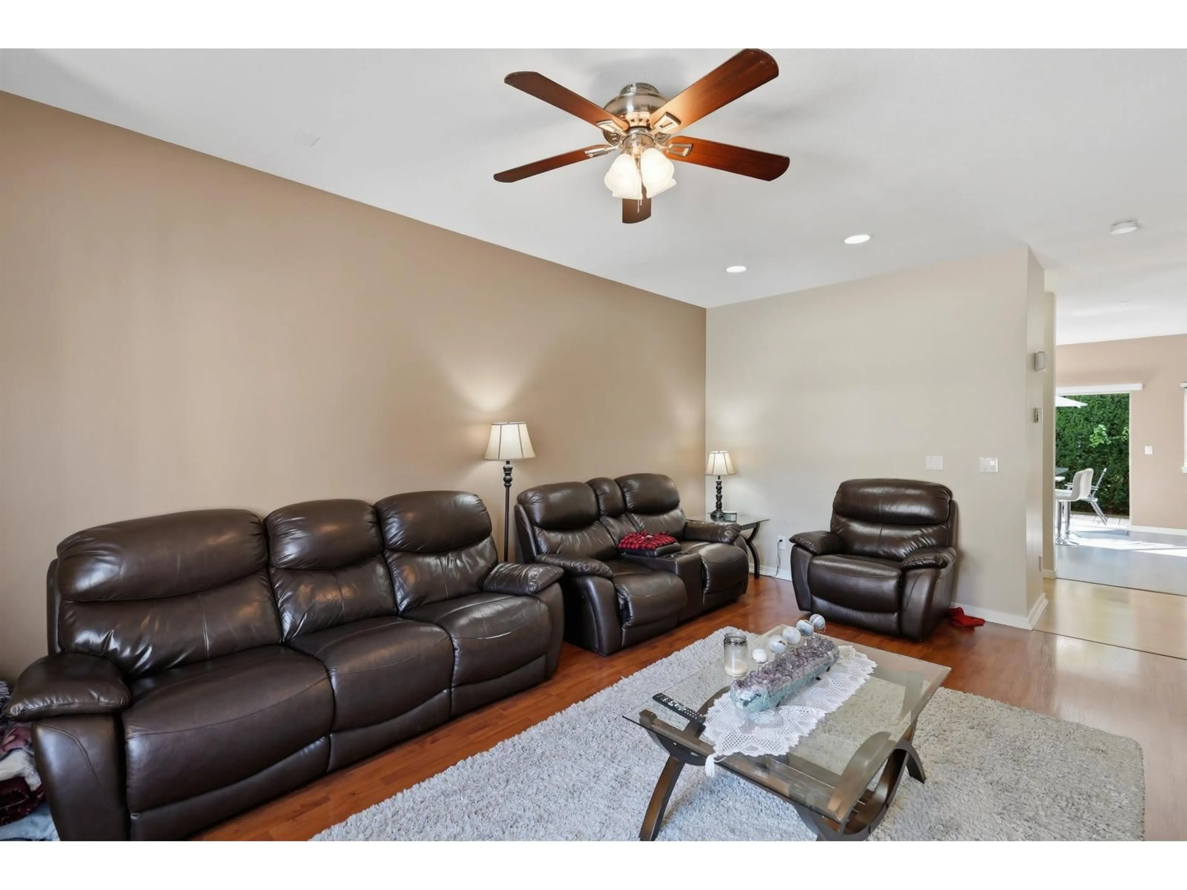 Living room with furniture, unknown for 50 - 12677 63 AVENUE, Surrey British Columbia V3X3T3