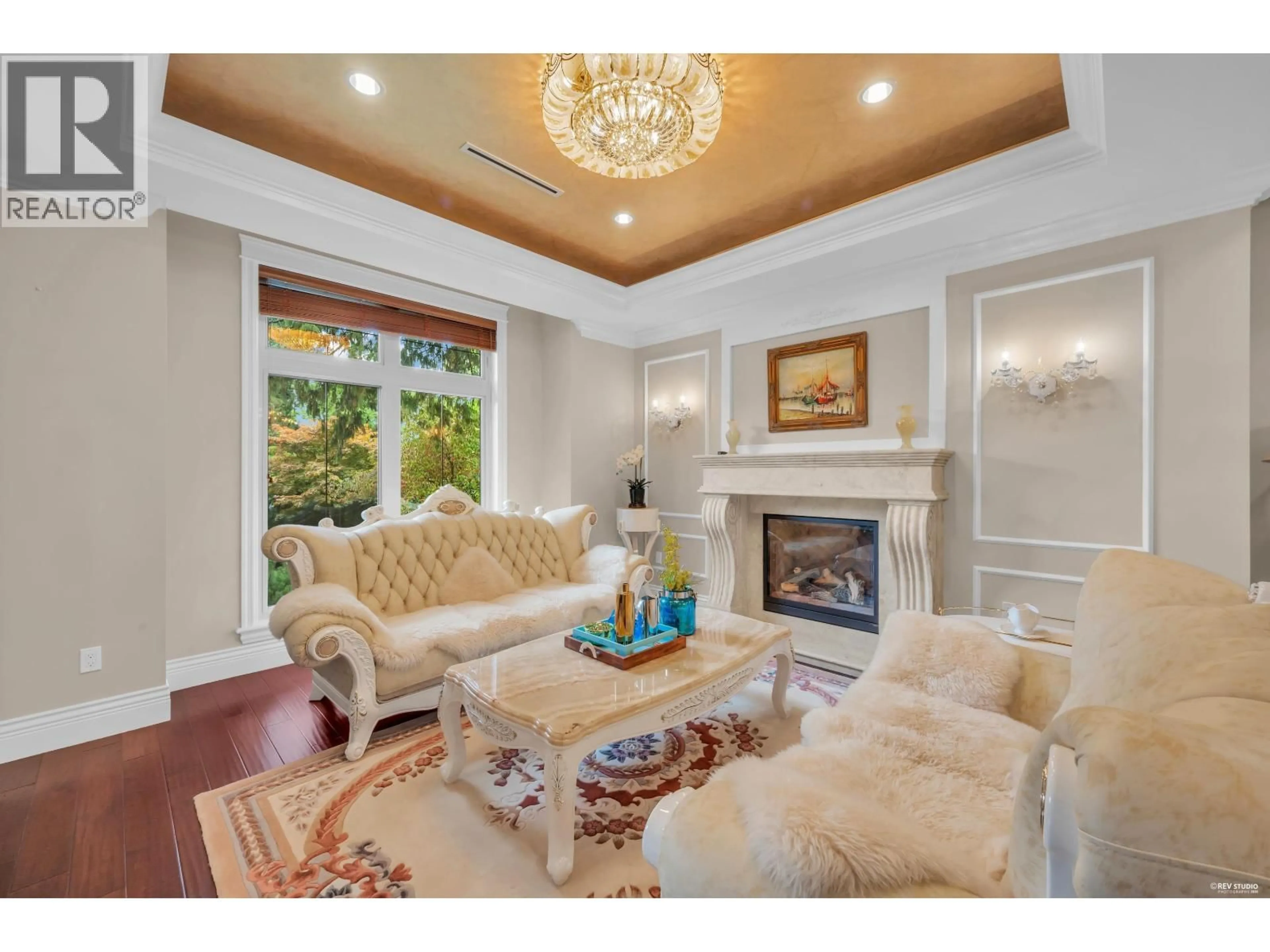 Living room with furniture, unknown for 2769 W 49TH AVENUE, Vancouver British Columbia V6N3S5