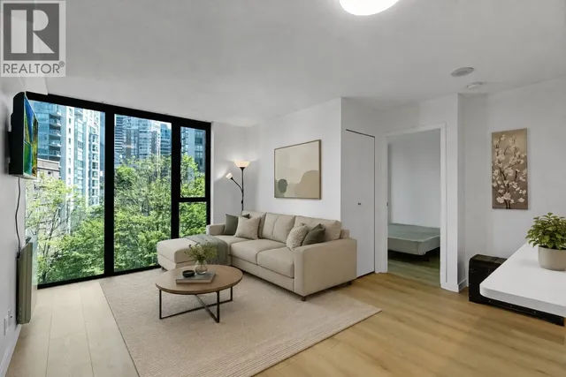 501 - 1331 GEORGIA STREET, Vancouver 3