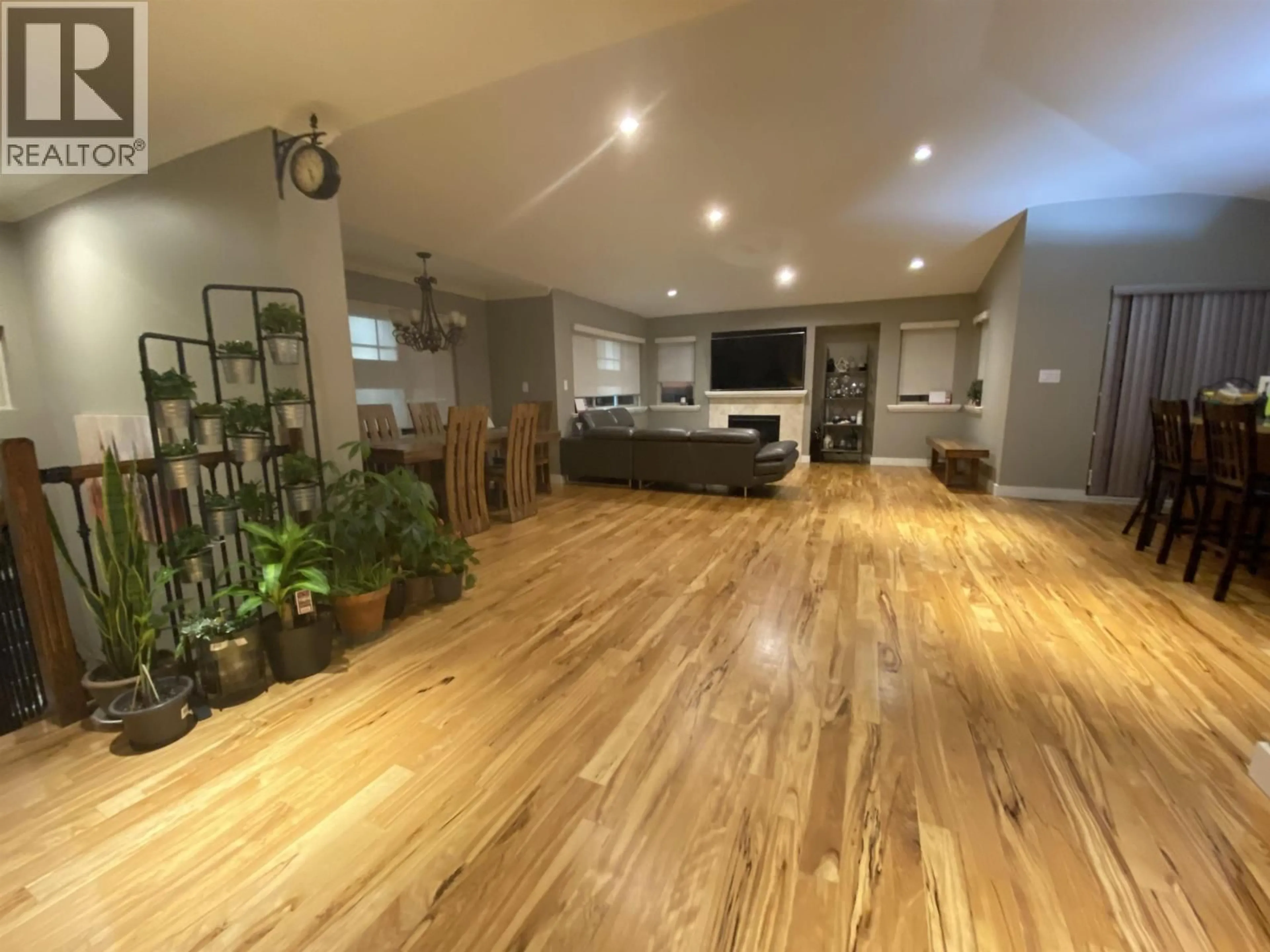 A pic of a room for 2245 GALE AVENUE, Coquitlam British Columbia V3K2Z1
