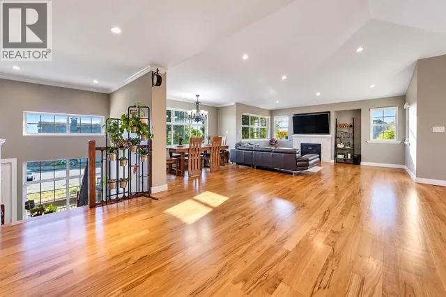 2245 GALE AVENUE, Coquitlam 3