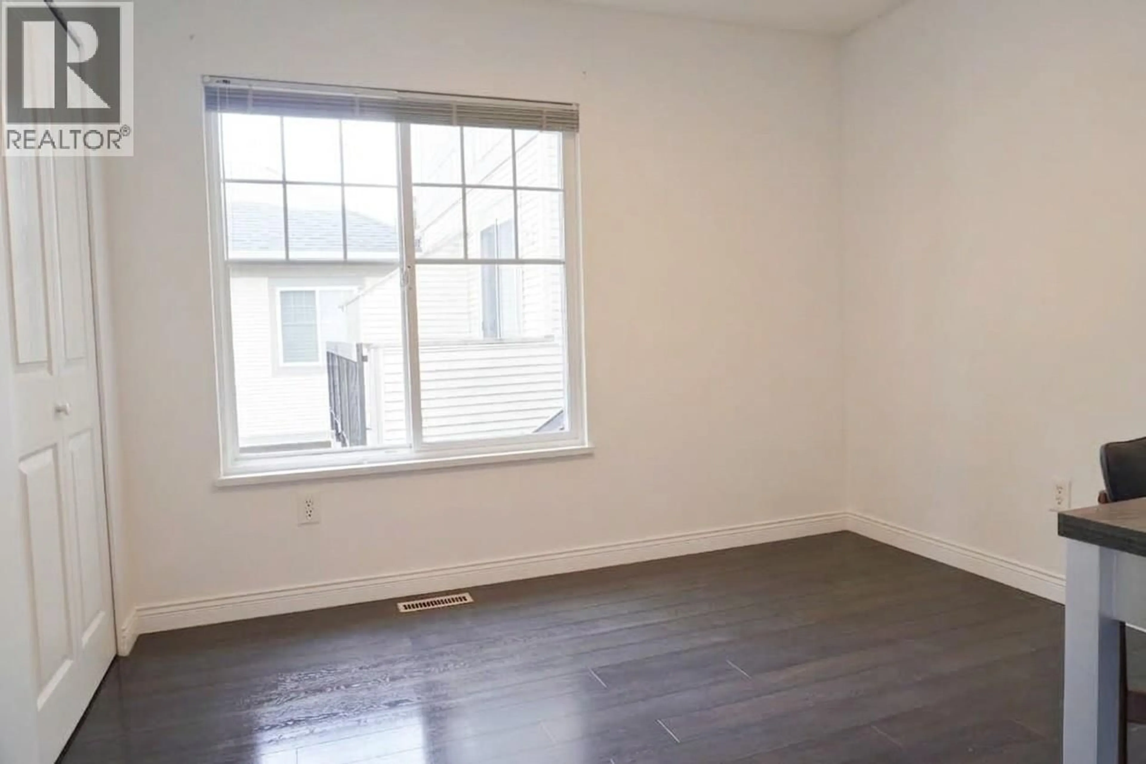 A pic of a room for 32 - 3880 WESTMINSTER HIGHWAY, Richmond British Columbia V7C5S1