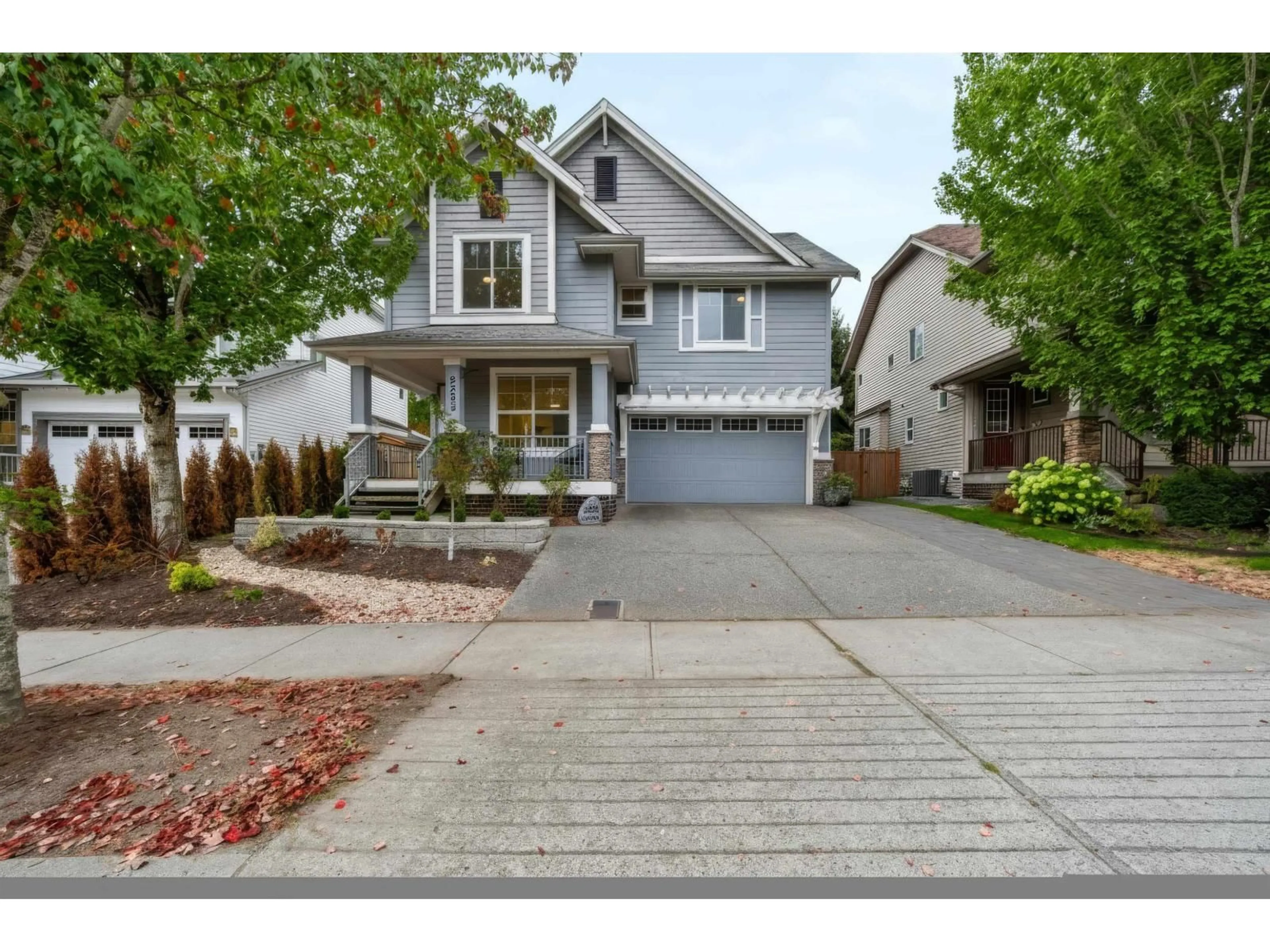 Home with vinyl exterior material, street for 2293 MERLOT BOULEVARD, Abbotsford British Columbia V4X0A6