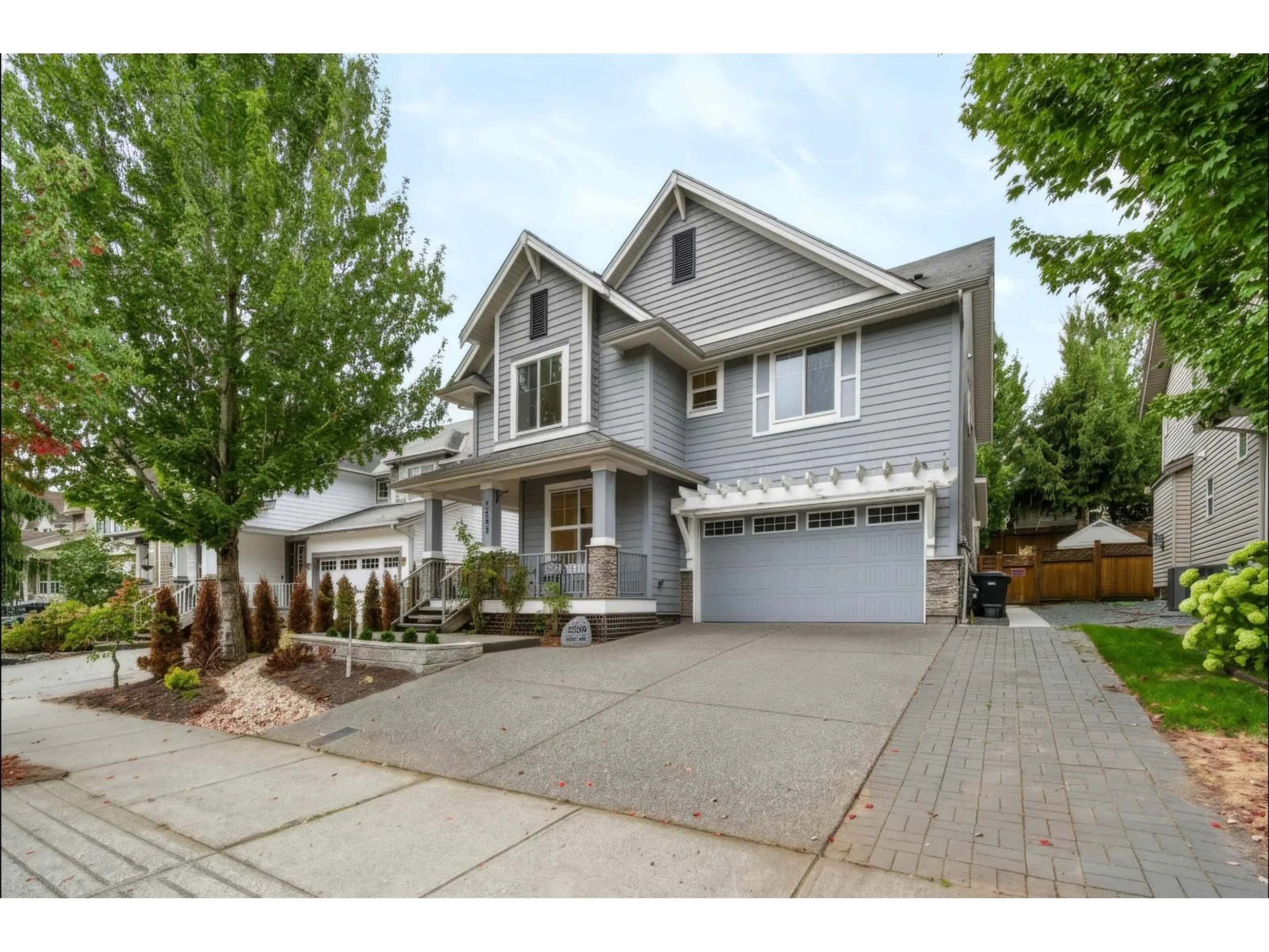 Home with vinyl exterior material, street for 2293 MERLOT BOULEVARD, Abbotsford British Columbia V4X0A6
