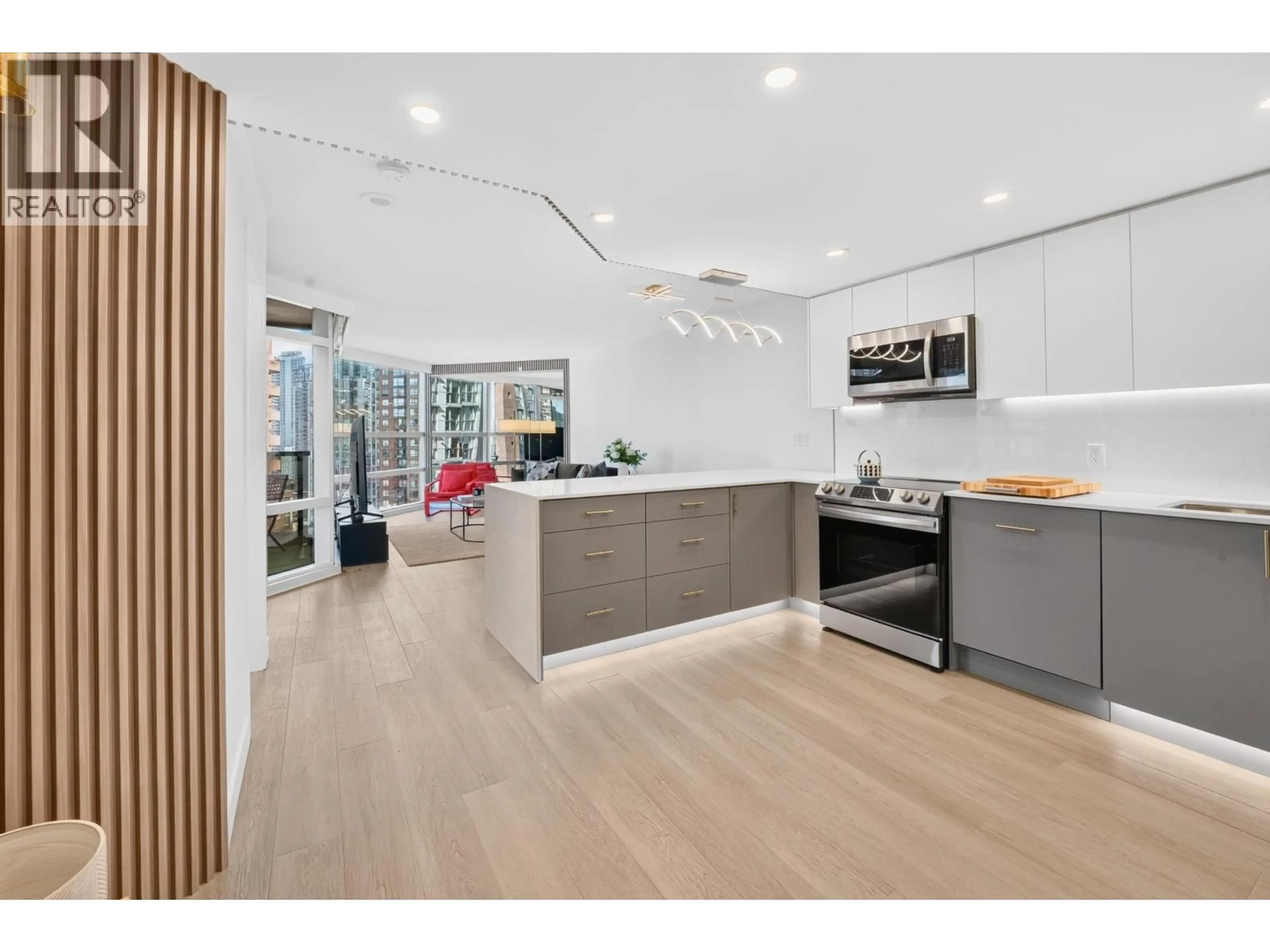 Open concept kitchen, wood/laminate floor for 1110 - 1050 BURRARD STREET, Vancouver British Columbia V6Z2S3