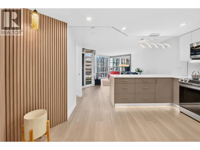 1110 - 1050 BURRARD STREET, Vancouver 5