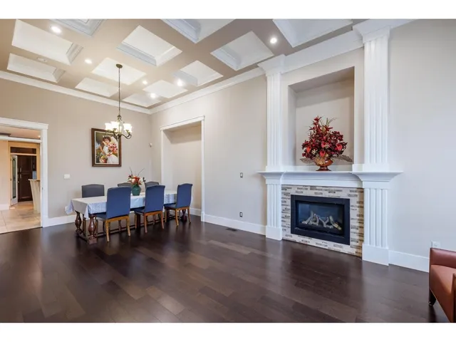 16067 14 AVENUE, Surrey 5