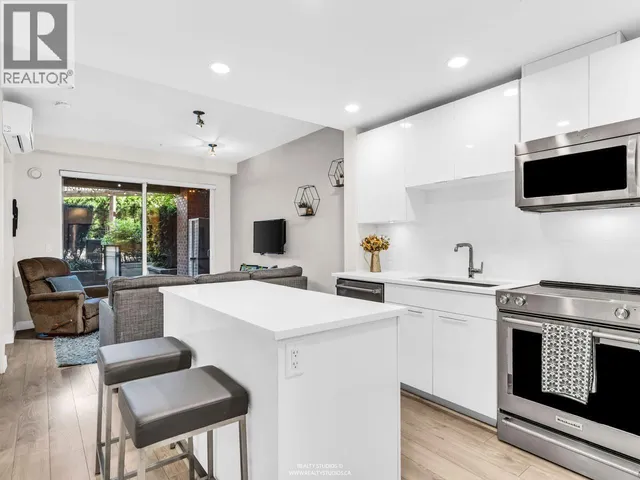 117 - 723 3RD STREET, North Vancouver 4