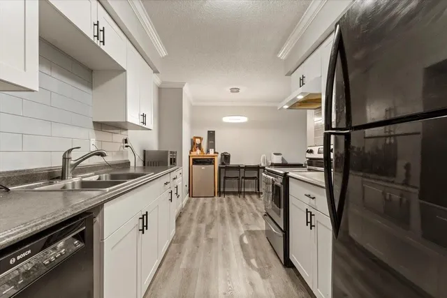 209 - 45598 MCINTOSH DRIVE, Chilliwack 3