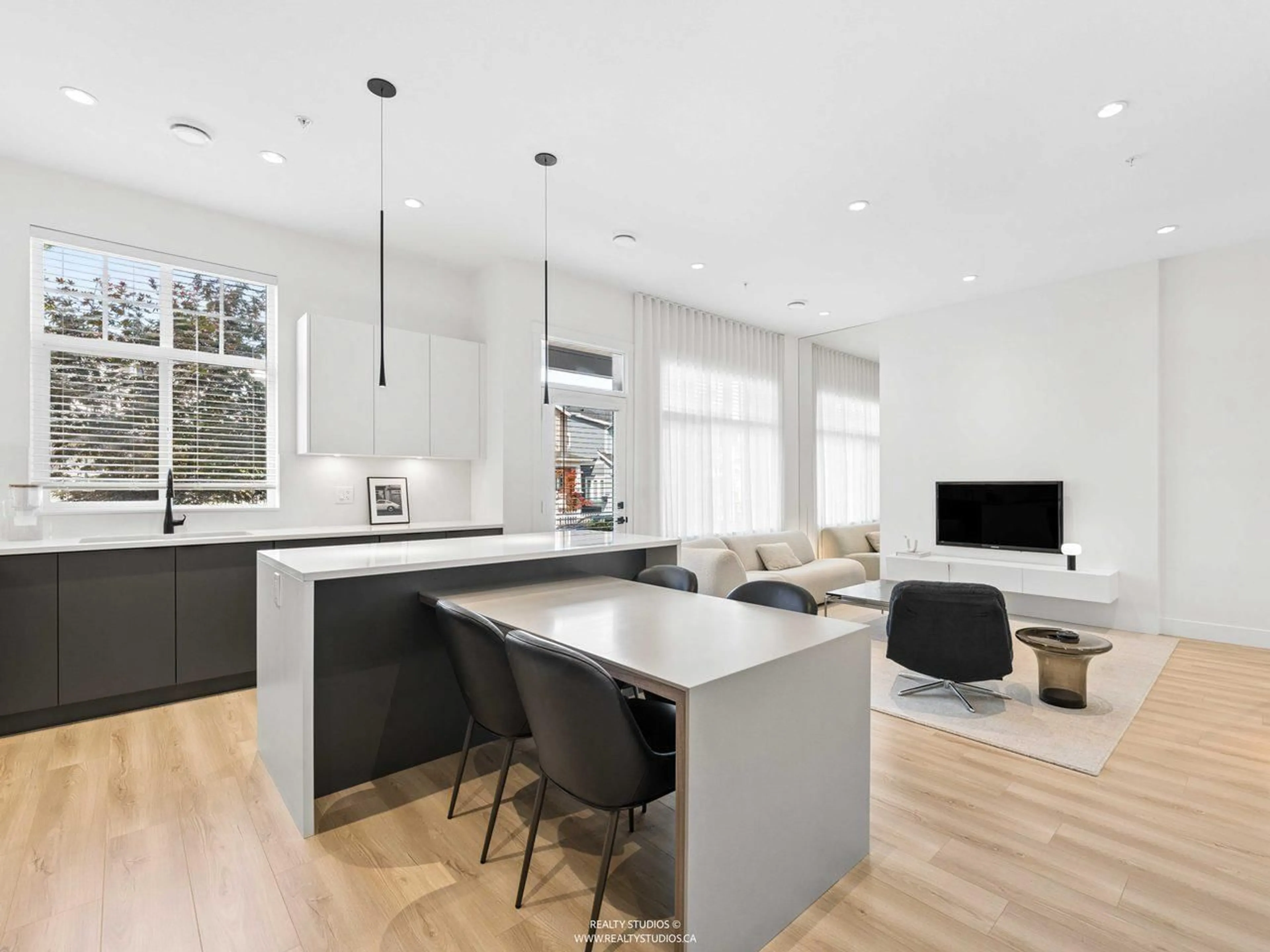 Open concept kitchen, unknown for 16 - 7640 197 STREET, Langley British Columbia V2Y3W2