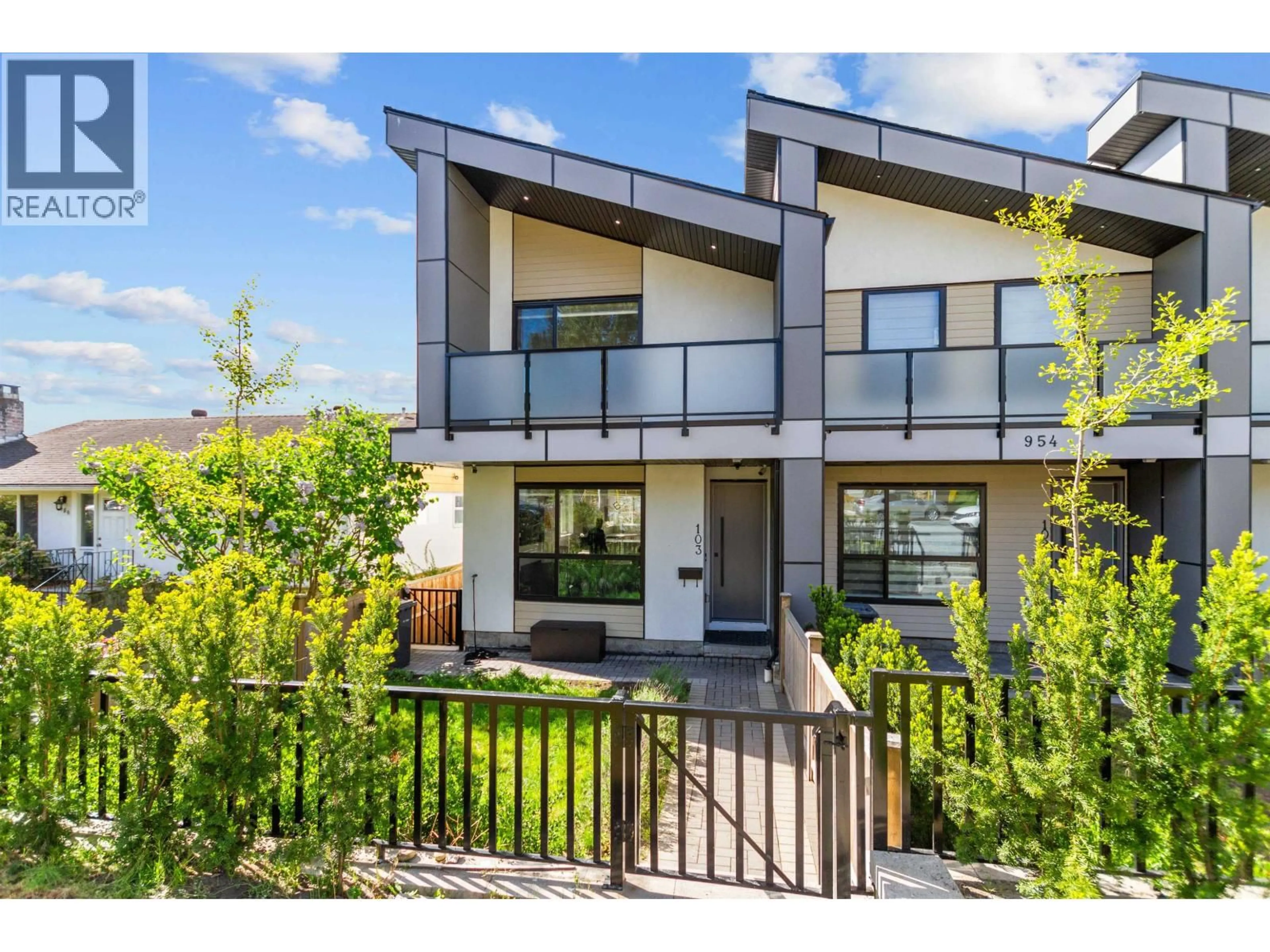 Home with vinyl exterior material, street for 101 - 954 EDGAR AVENUE, Coquitlam British Columbia V3K2J9