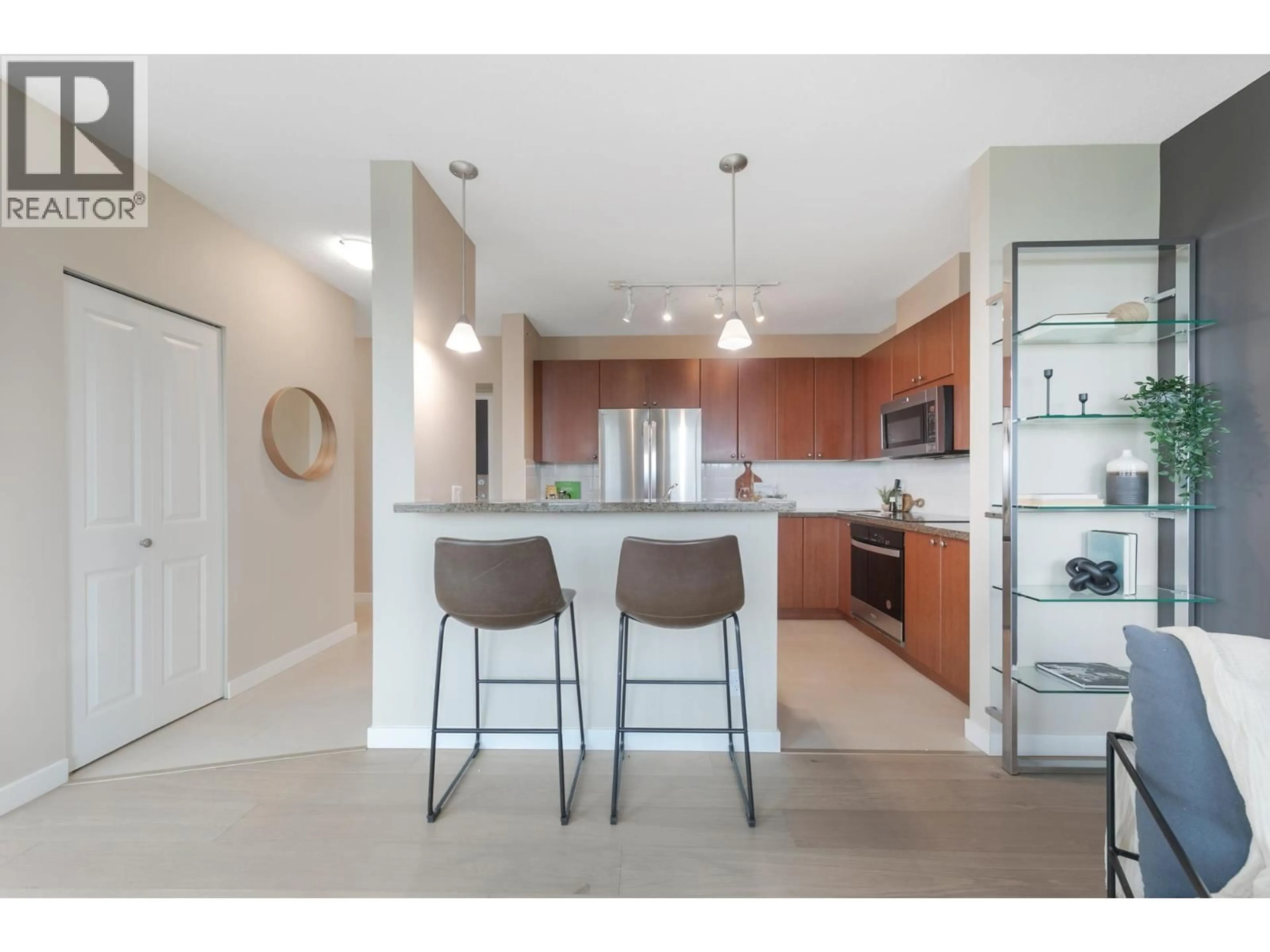 Open concept kitchen, ceramic/tile floor for 2203 - 15 ROYAL AVENUE, New Westminster British Columbia V3L0A9
