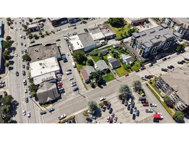 45948 CHESTERFIELD AVENUE, Chilliwack 3