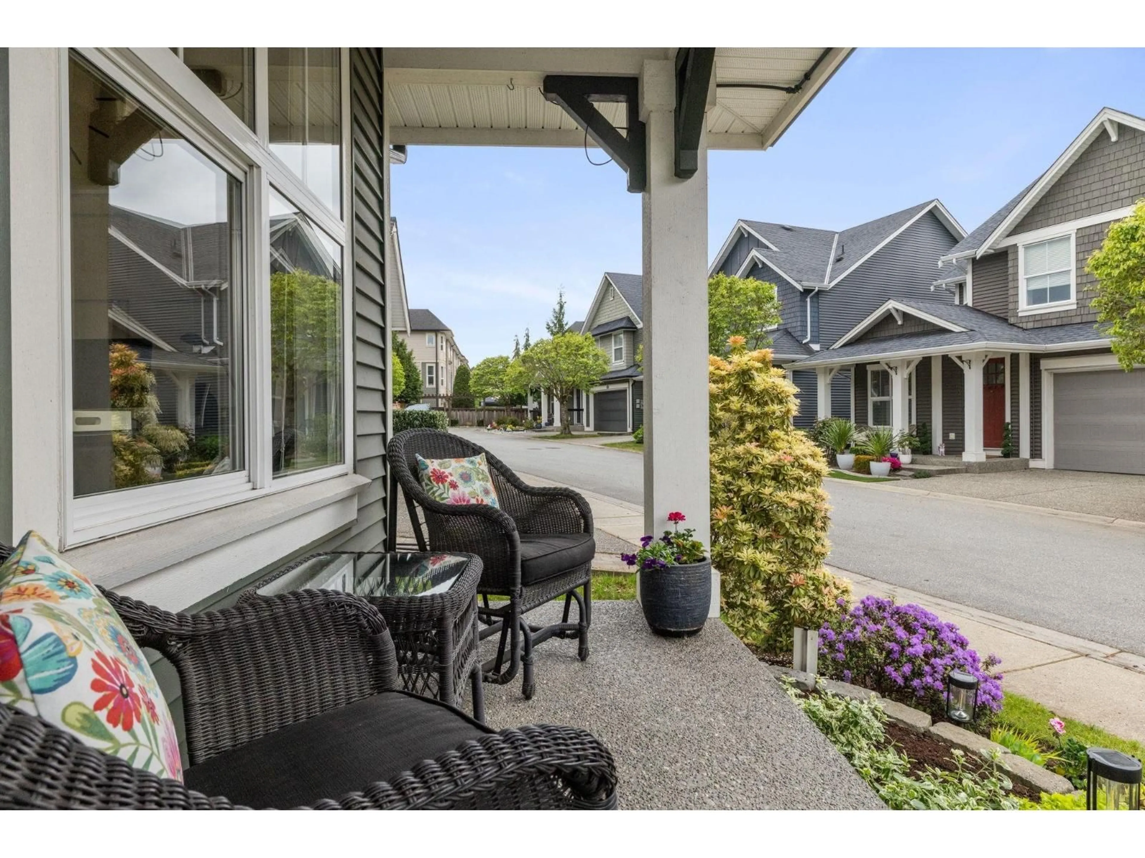 Patio, street for 33 - 7891 211 STREET, Langley British Columbia V2Y0L5
