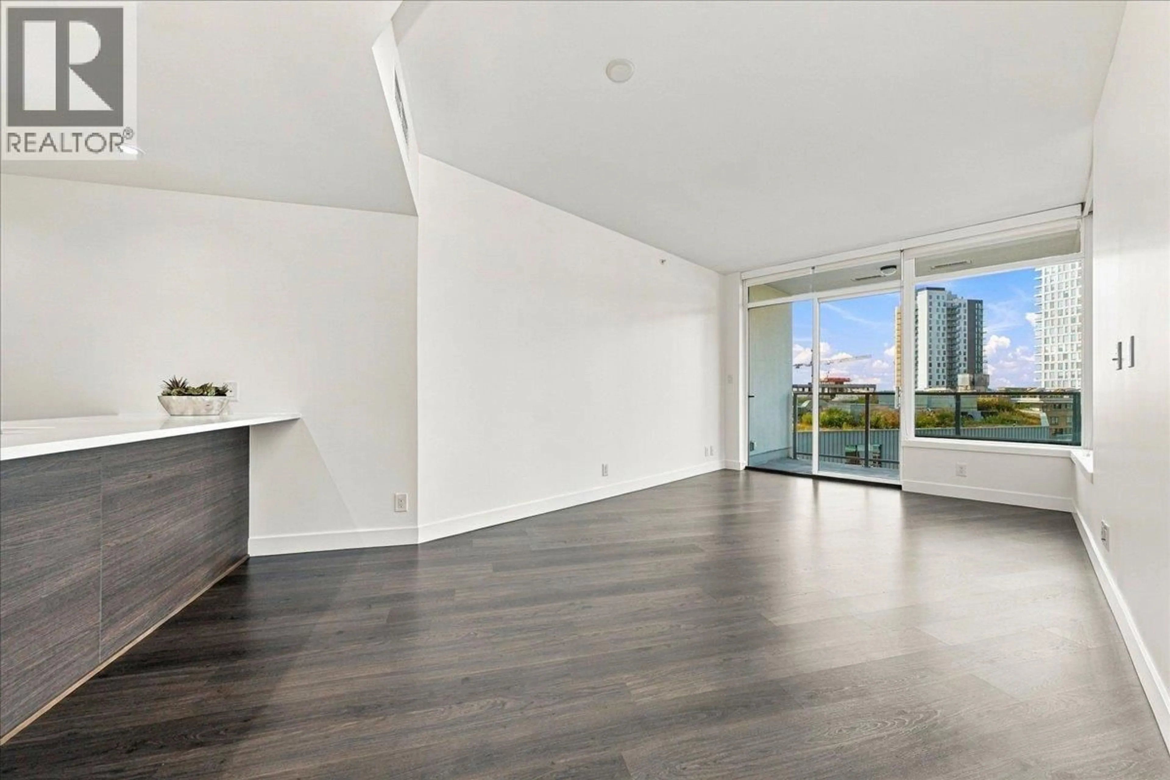 A pic of a room for 706 - 3557 SAWMILL CRESCENT, Vancouver British Columbia V5S0E2