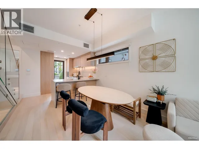 6292 OAK STREET, Vancouver 2