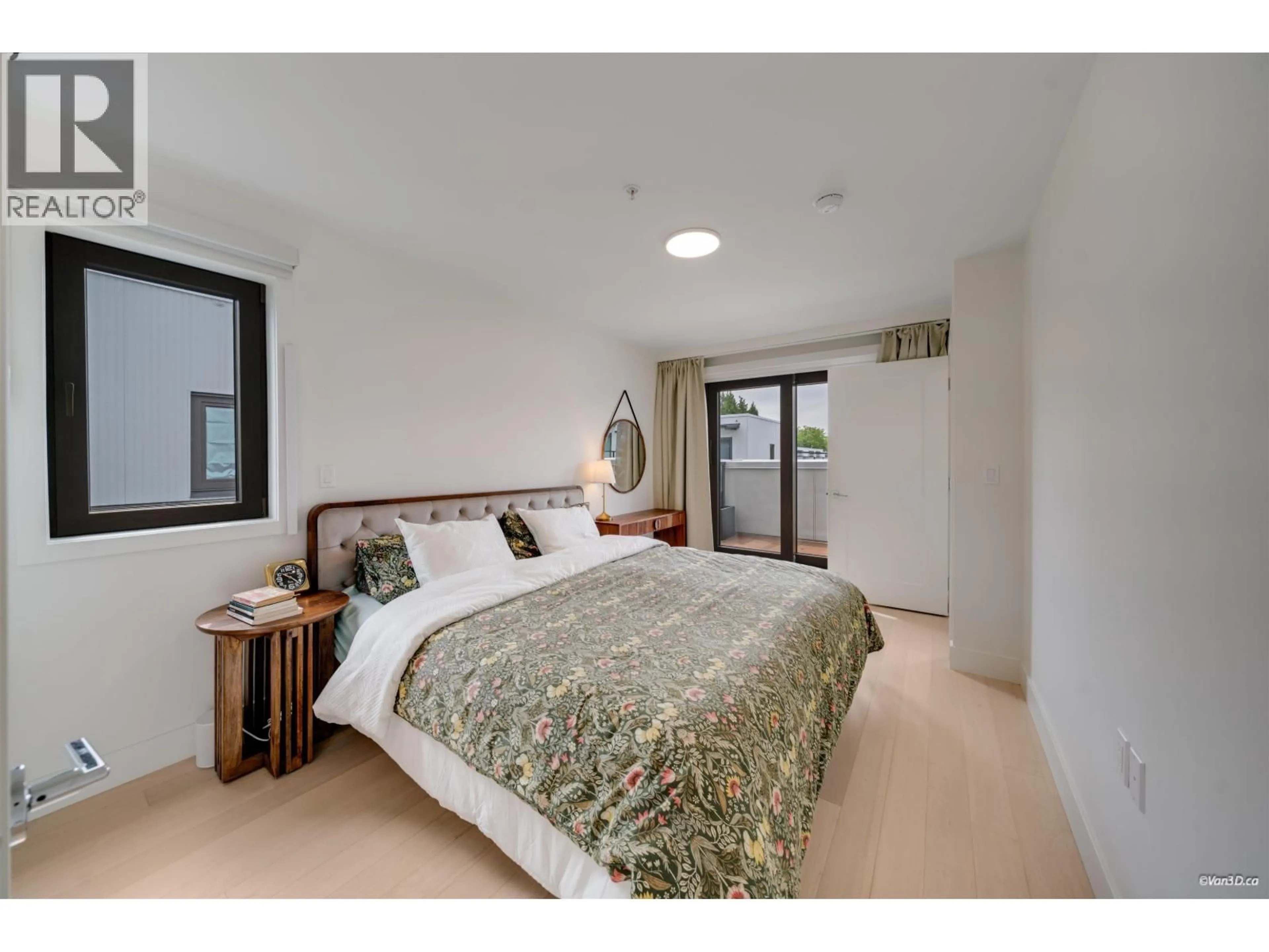 Bedroom with bed, unknown for 6292 OAK STREET, Vancouver British Columbia V6M2W4