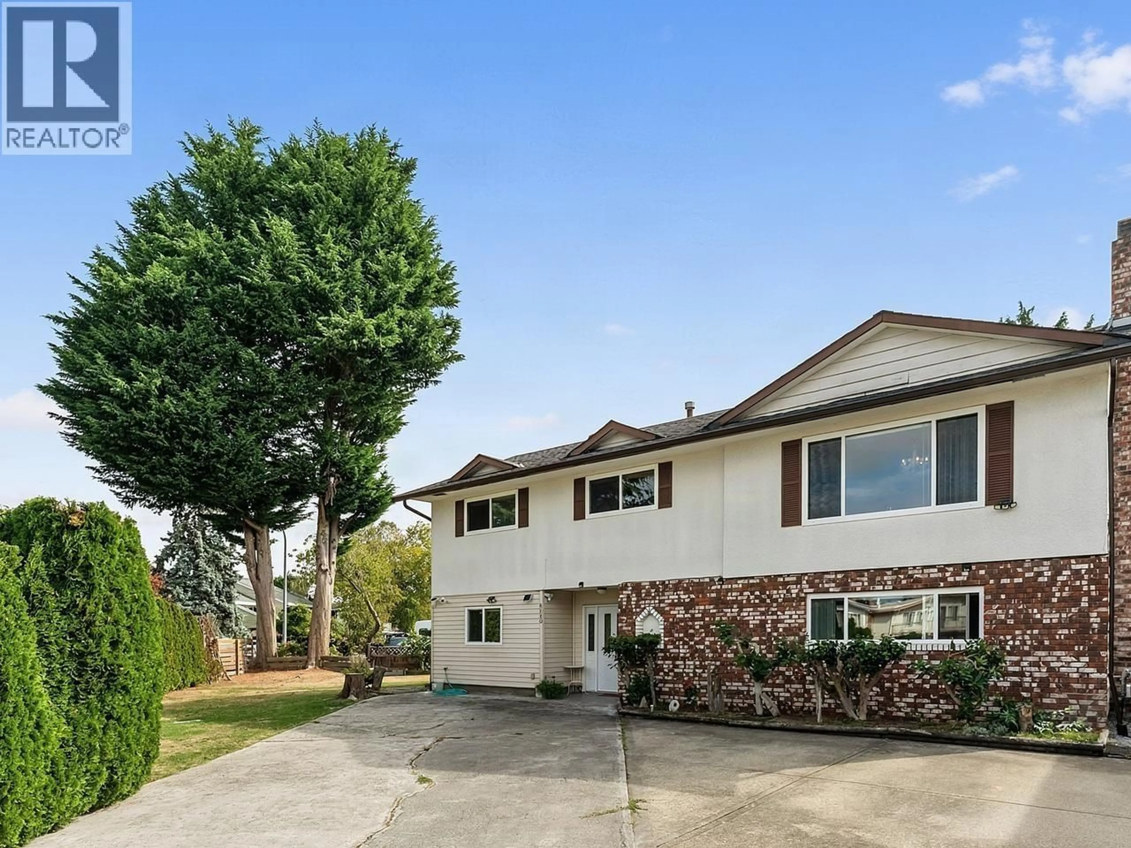 Home with vinyl exterior material, street for 6220 SPENDER DRIVE, Richmond British Columbia V7E4C2