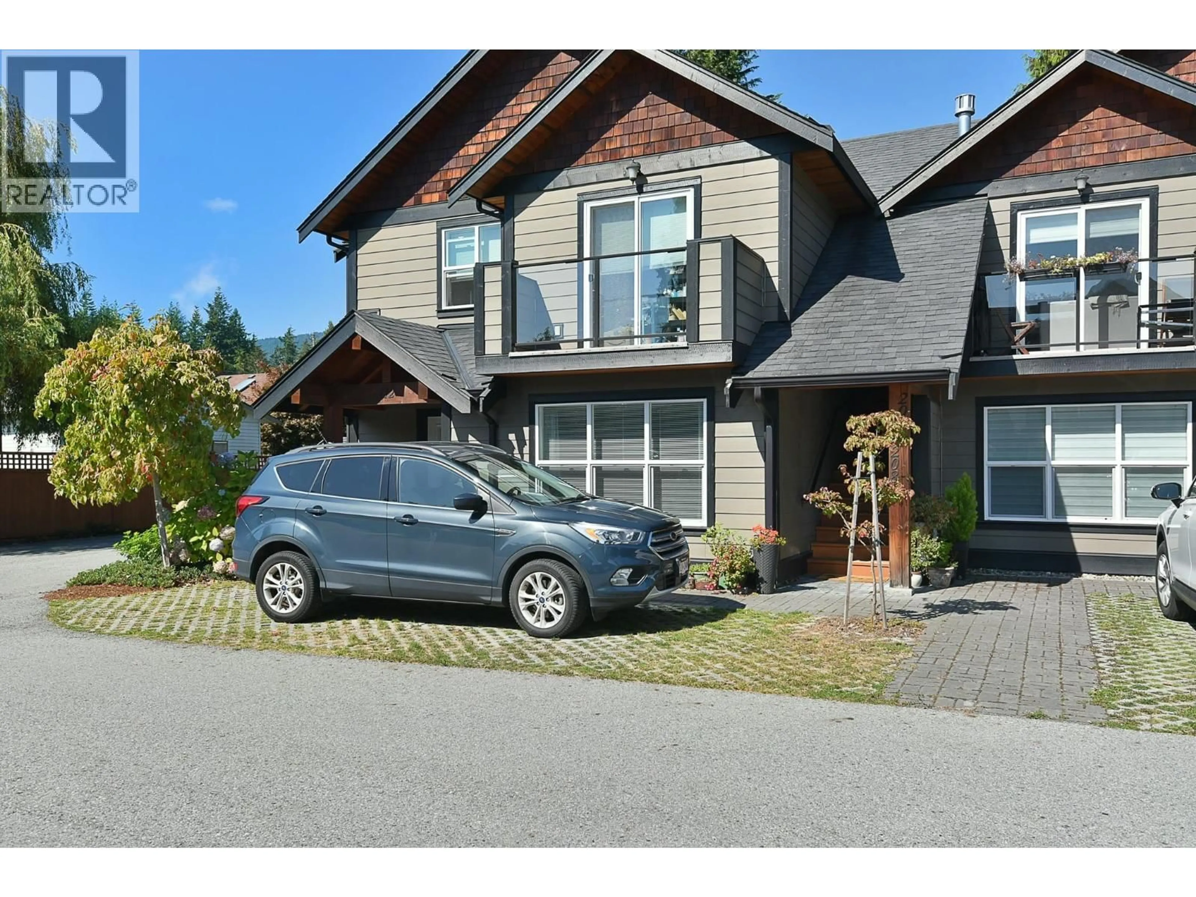 Unknown for 208 - 518 SHAW ROAD, Gibsons British Columbia V0N1V8