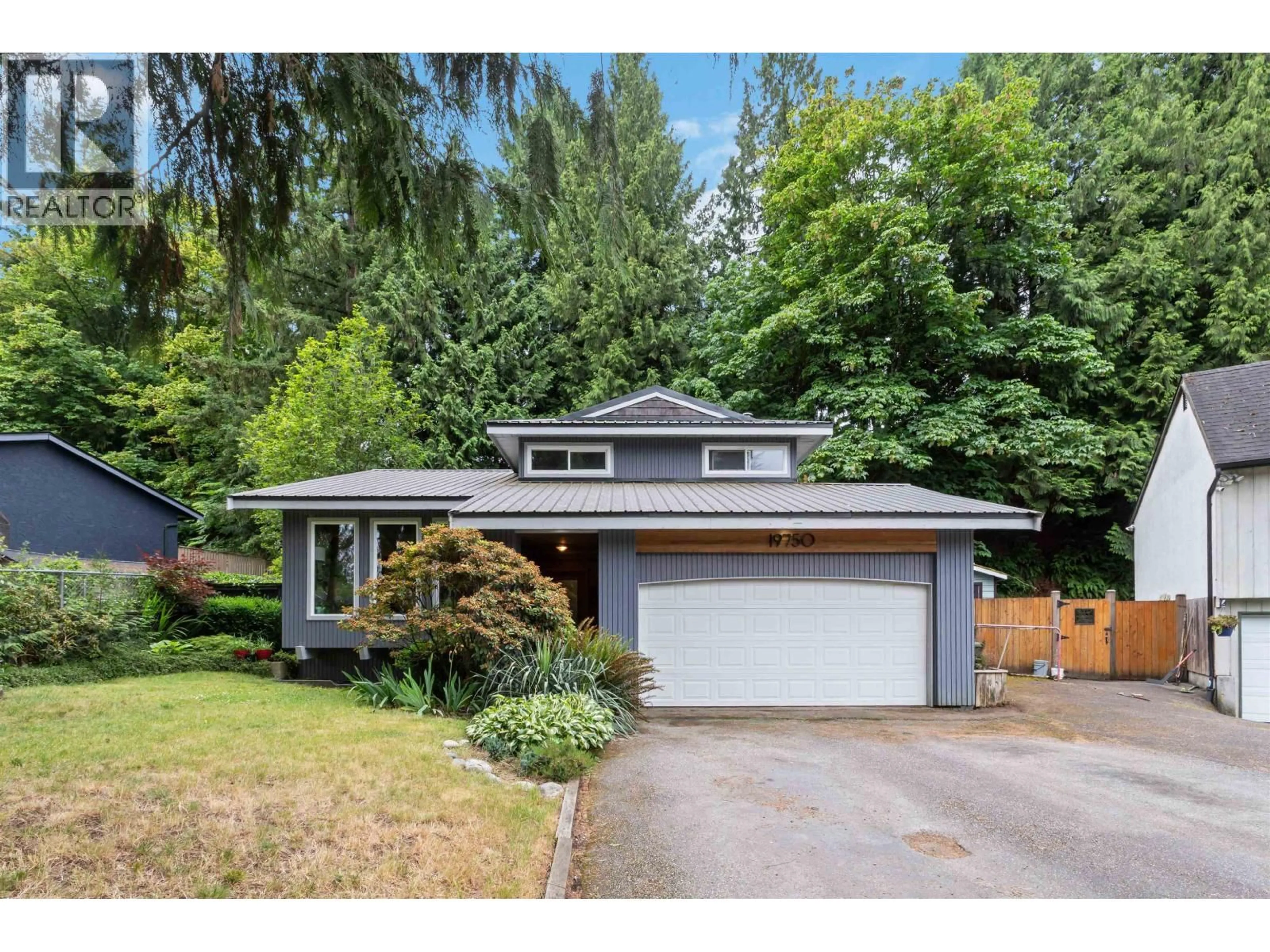 Home with vinyl exterior material, street for 19750 WILDWOOD CRESCENT, Pitt Meadows British Columbia V3Y1M4