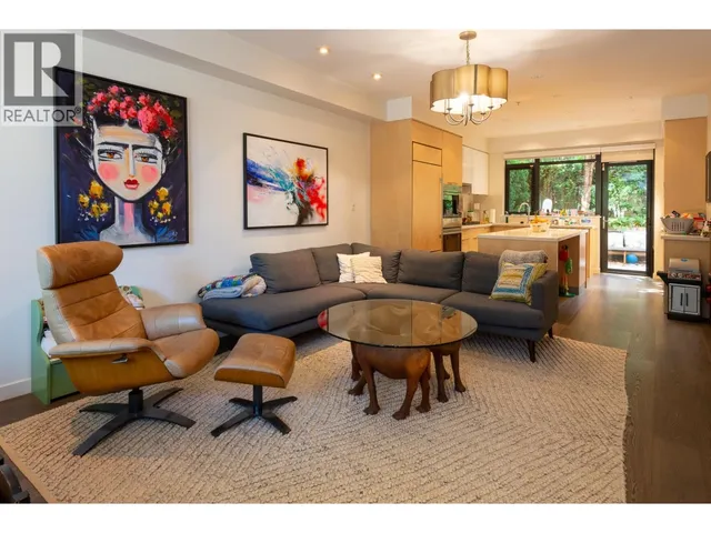 1088 7TH AVENUE, Vancouver 3