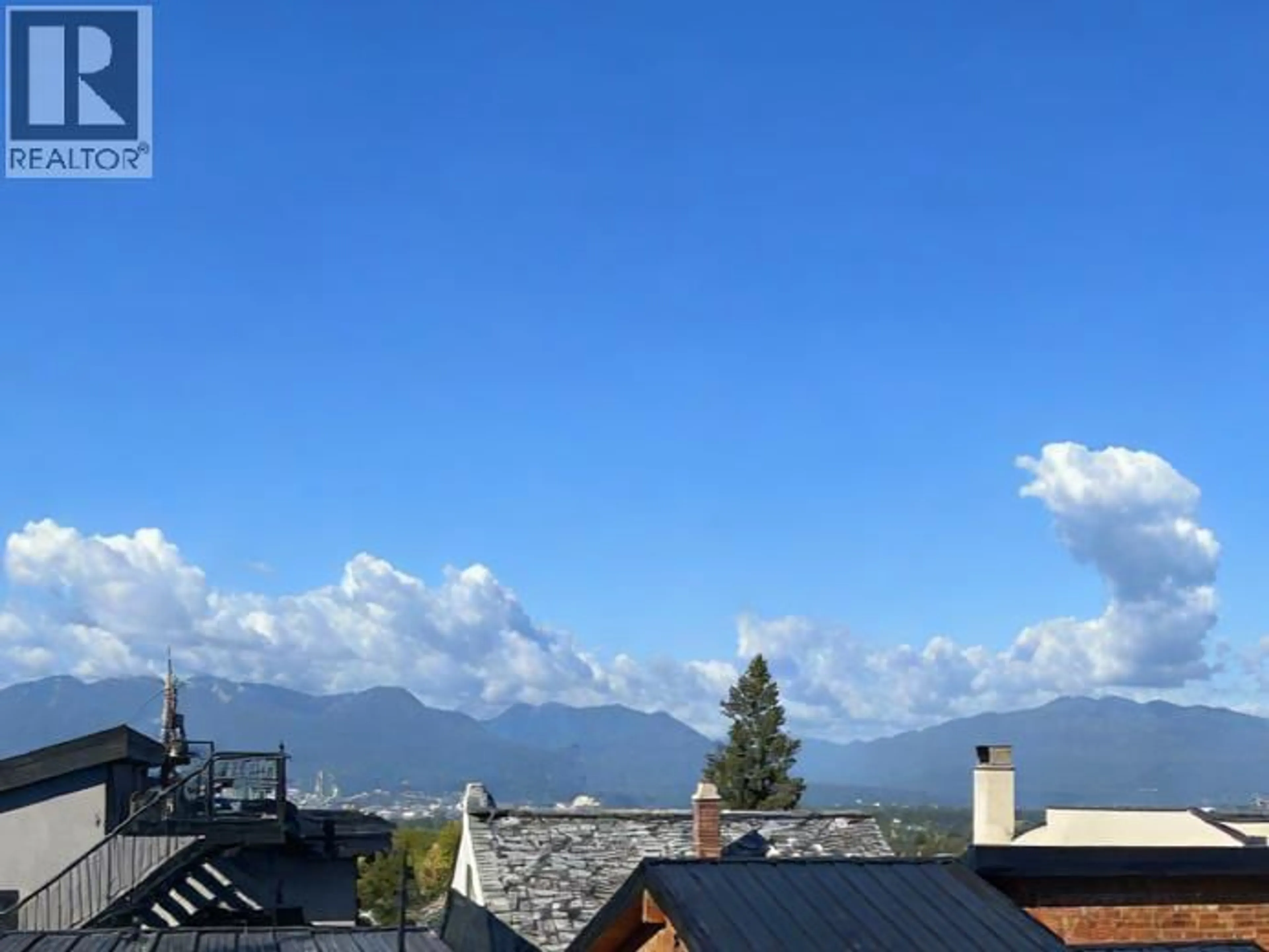 Unknown for 3 - 1325 37TH AVENUE, Vancouver British Columbia V5W1G6