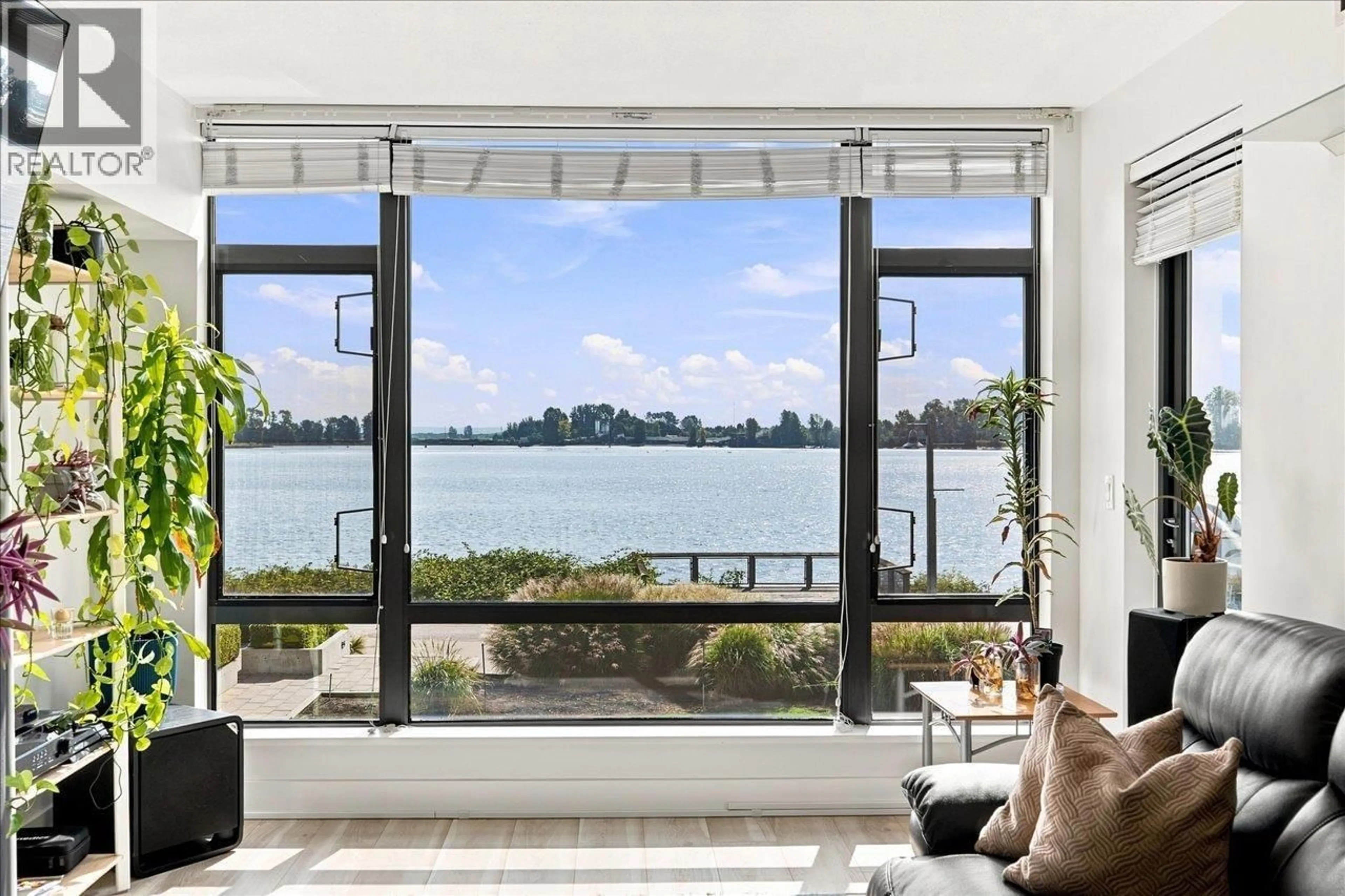 Unknown for 202 - 14200 RIVERPORT WAY, Richmond British Columbia V6W1M4