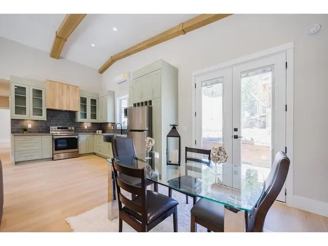 HG 184 - 71384 GROVE PLACE, Hope 4