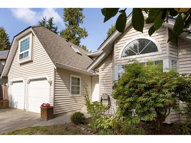 15733 98A AVENUE, Surrey 3