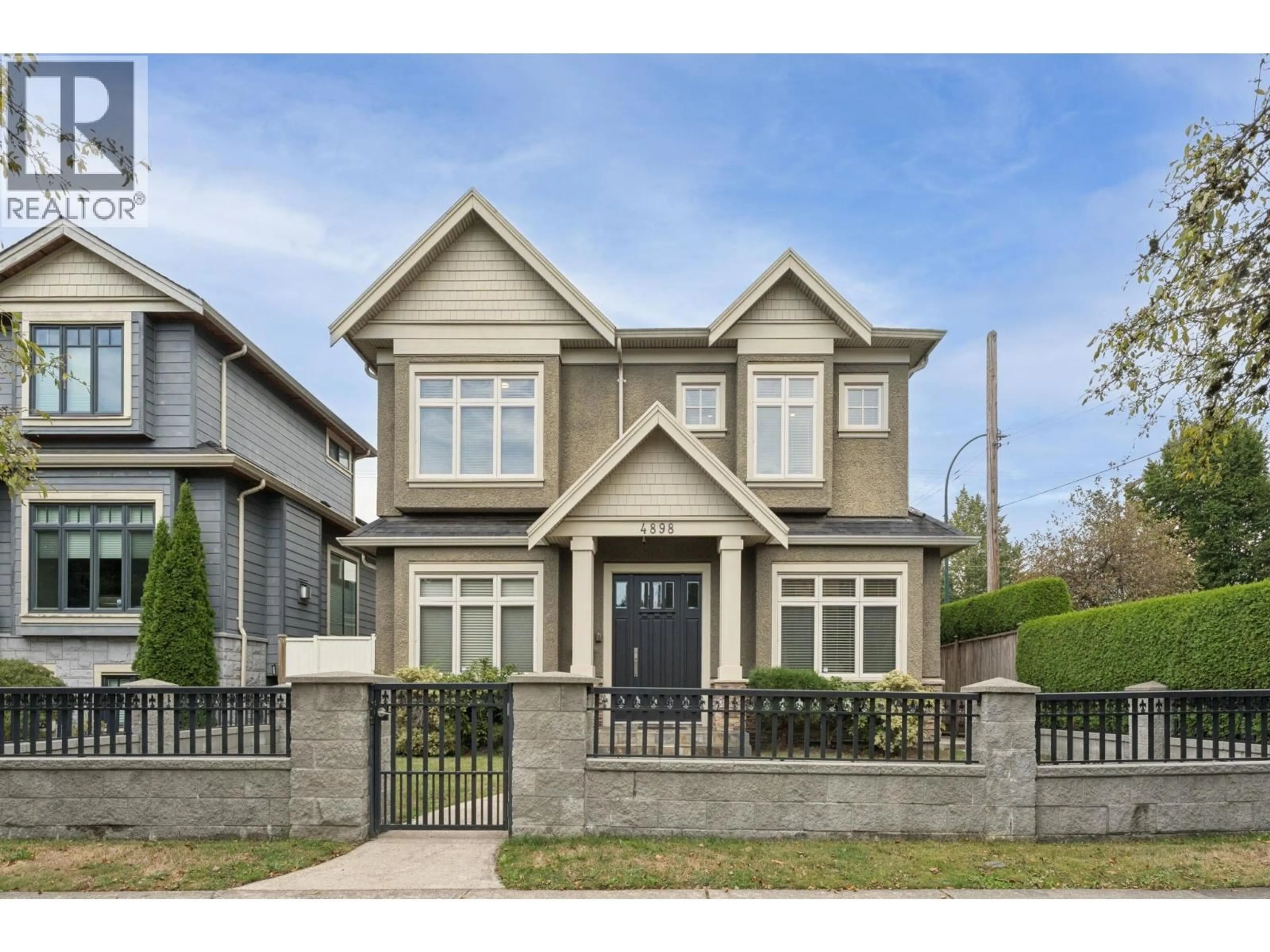 Home with brick exterior material, street for 4898 QUEBEC STREET, Vancouver British Columbia V5V3M3