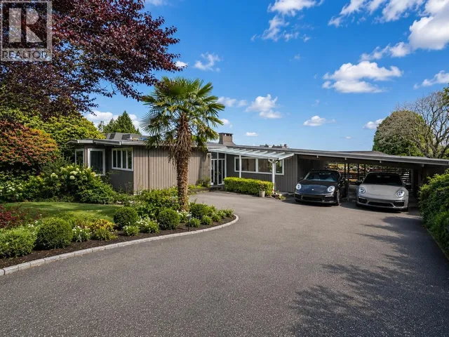 1066 PALMERSTON AVENUE, West Vancouver 2