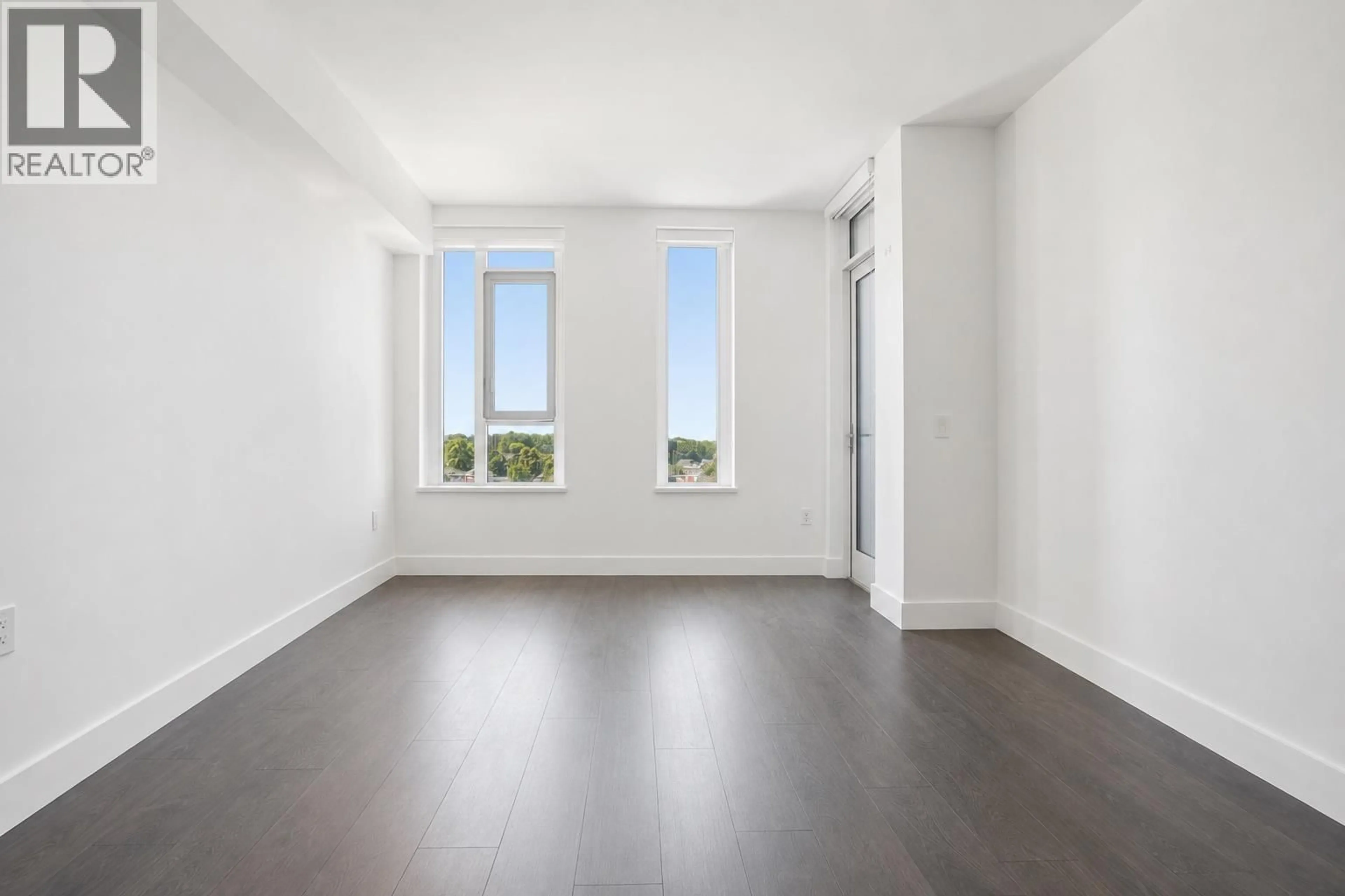 A pic of a room for 507 - 2435 KINGSWAY, Vancouver British Columbia V5R5G8