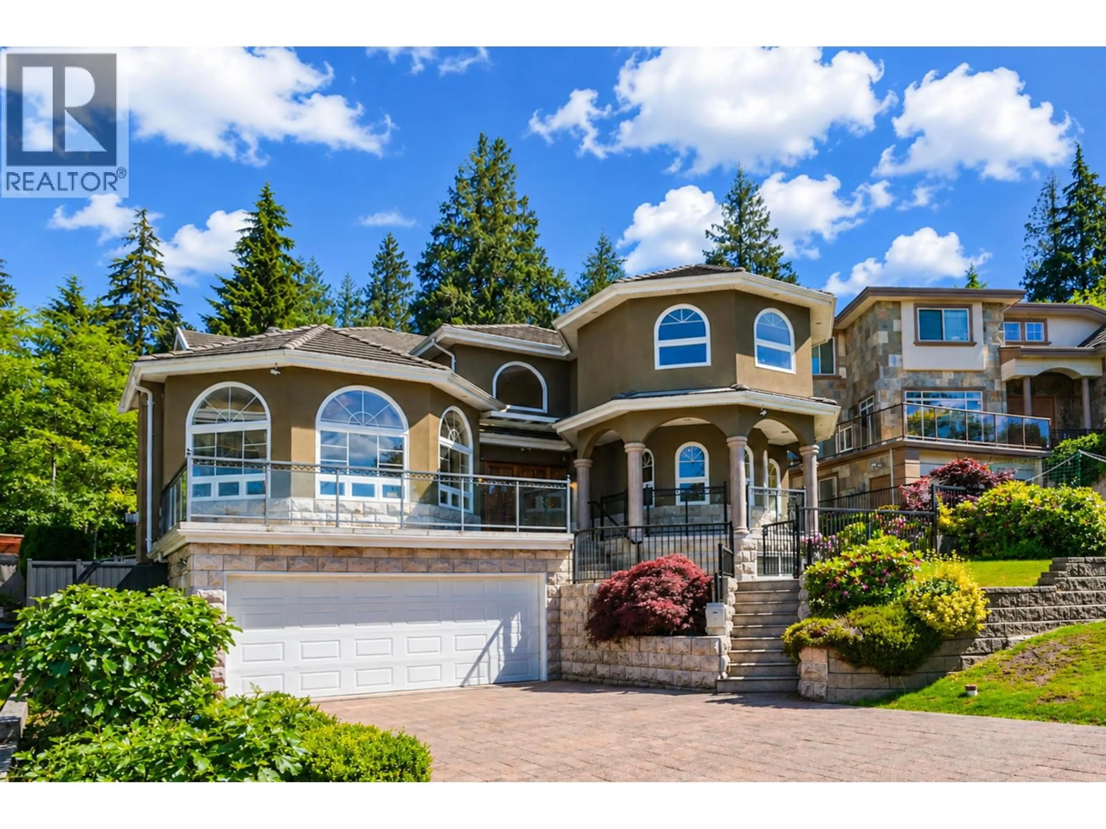 Home with vinyl exterior material, street for 7353 UNION STREET, Burnaby British Columbia V5A1J1