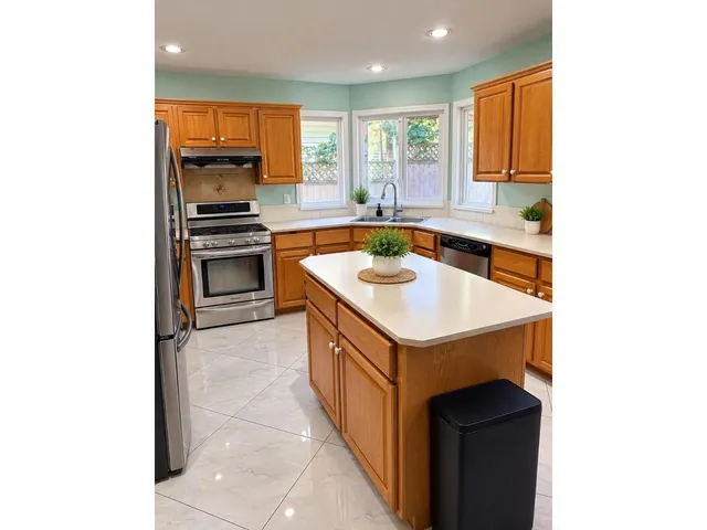 16089 80 AVENUE, Surrey 4