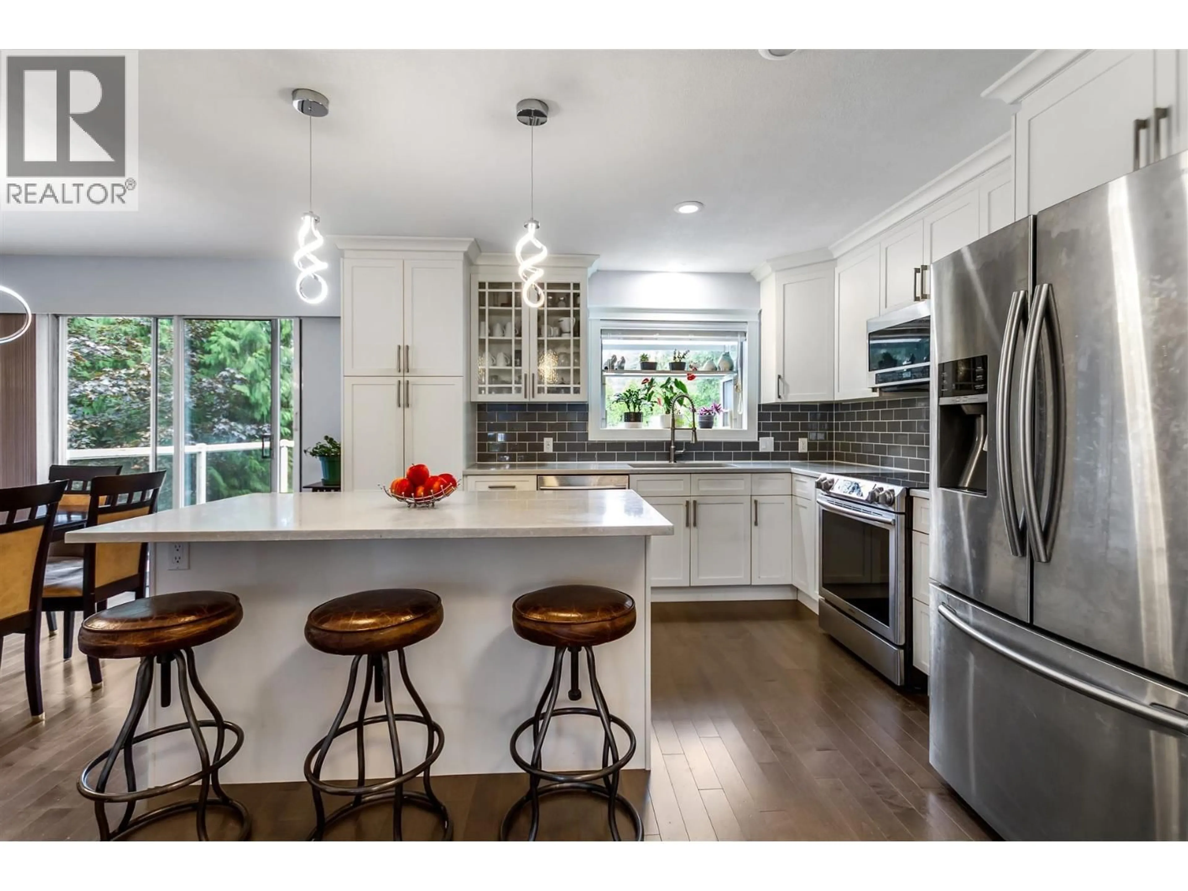 Open concept kitchen, unknown for 3546 FLINT STREET, Port Coquitlam British Columbia V3B4J6