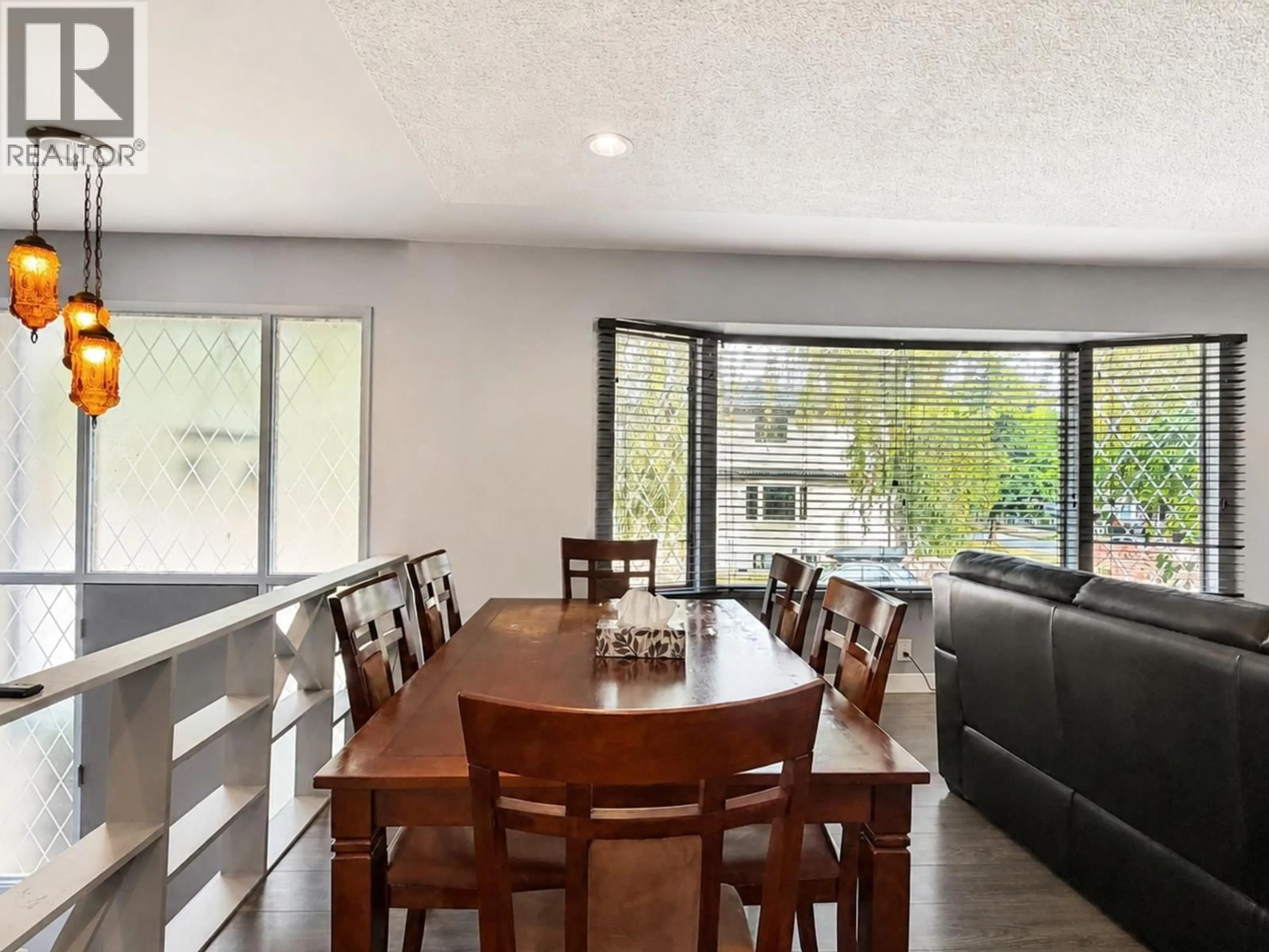 Dining room, wood/laminate floor for 6175 QUEBEC STREET, Vancouver British Columbia V5W2P6