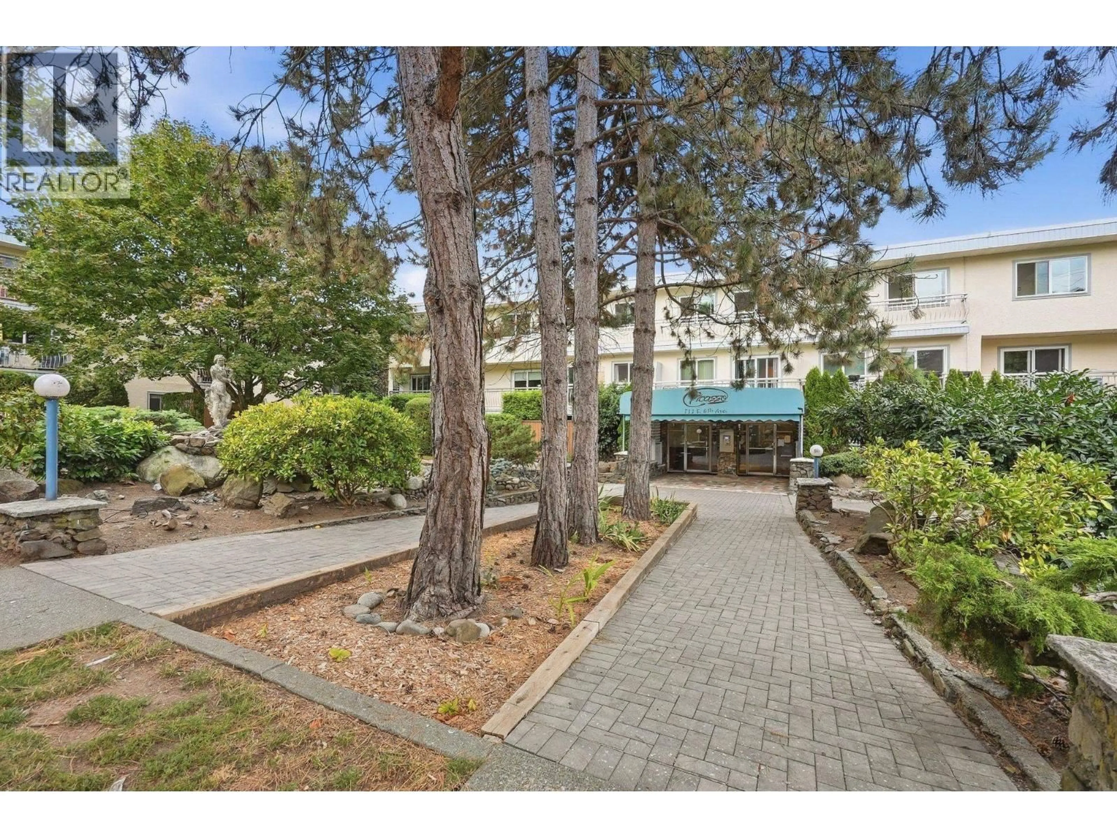 Unknown for 229 - 711 6TH AVENUE, Vancouver British Columbia V5T1L7