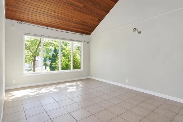 6187 194 STREET, Surrey 3