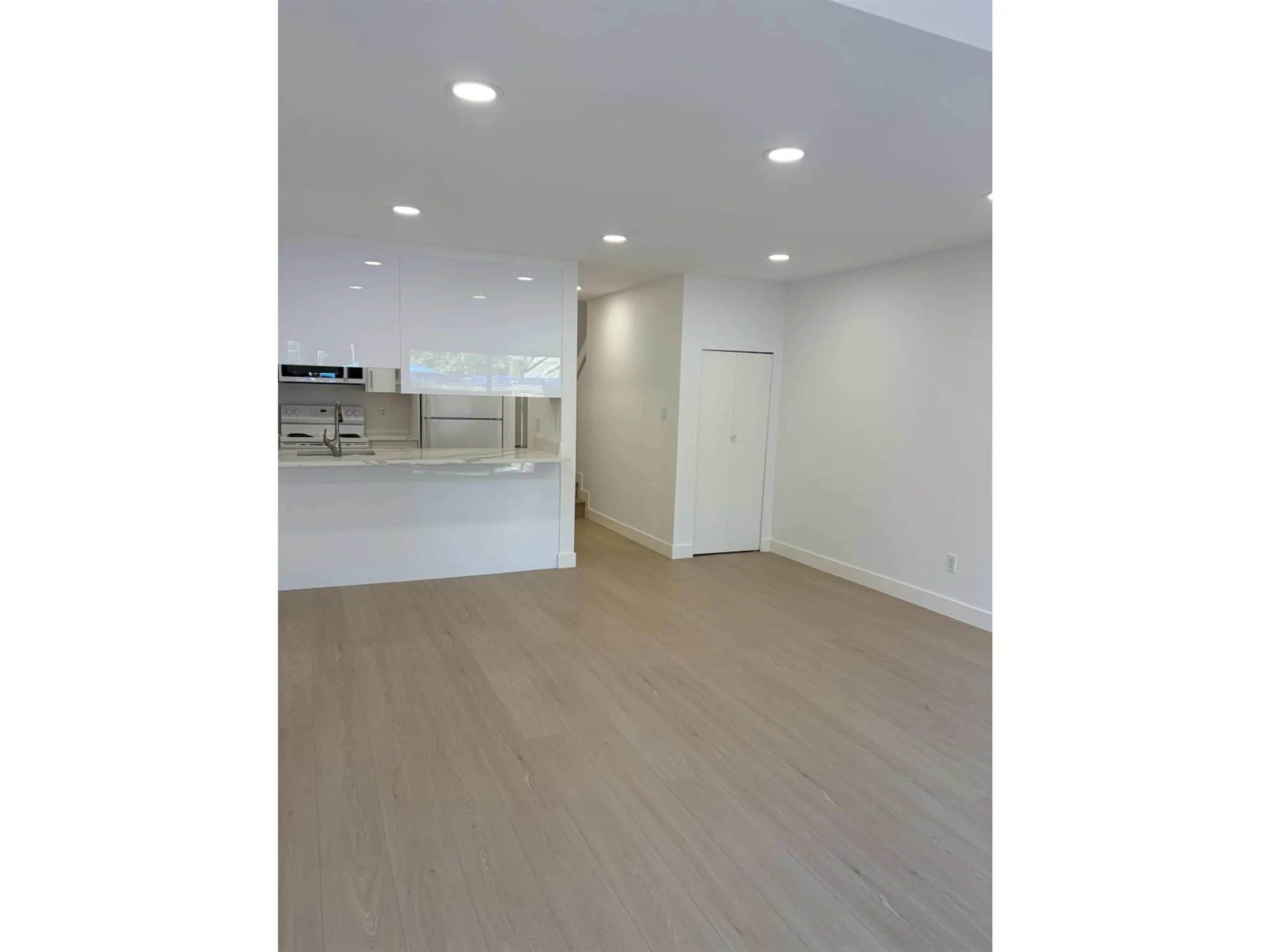 A pic of a room for 50 - 17708 60 AVENUE, Surrey British Columbia V3S1V2