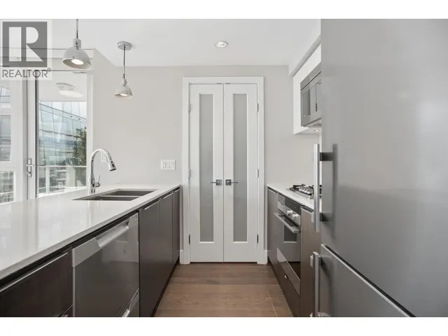 906 - 538 7TH AVENUE, Vancouver 5