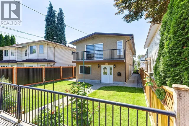2142 GRANT AVENUE, Port Coquitlam 4