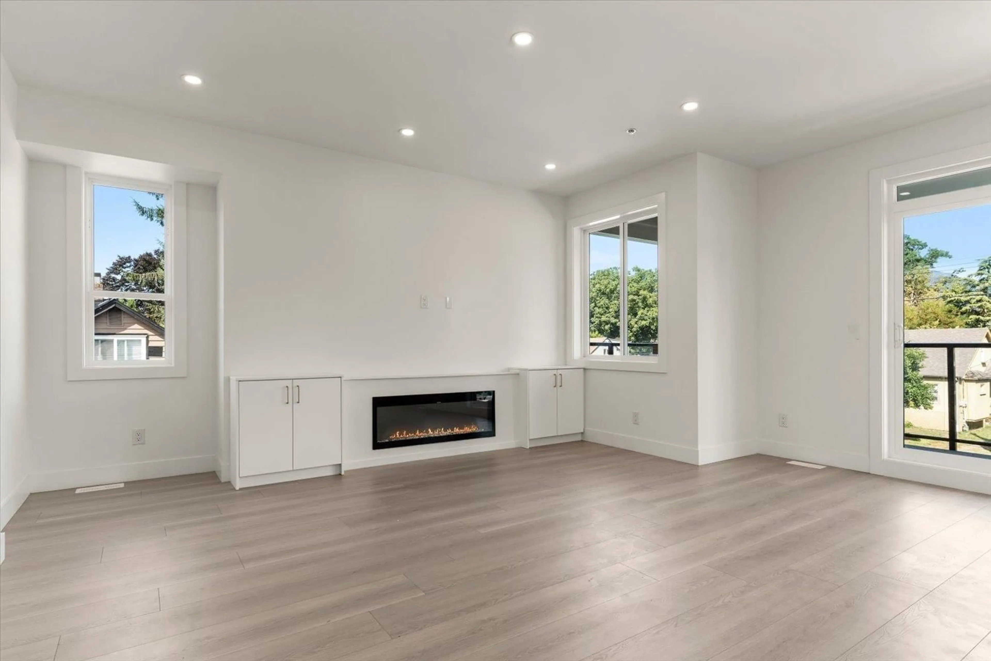 A pic of a room for 1 - 46018 BONNY AVENUE, Chilliwack British Columbia V2P3H6