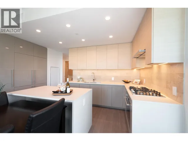 3807 - 4168 LOUGHEED HIGHWAY, Burnaby 2